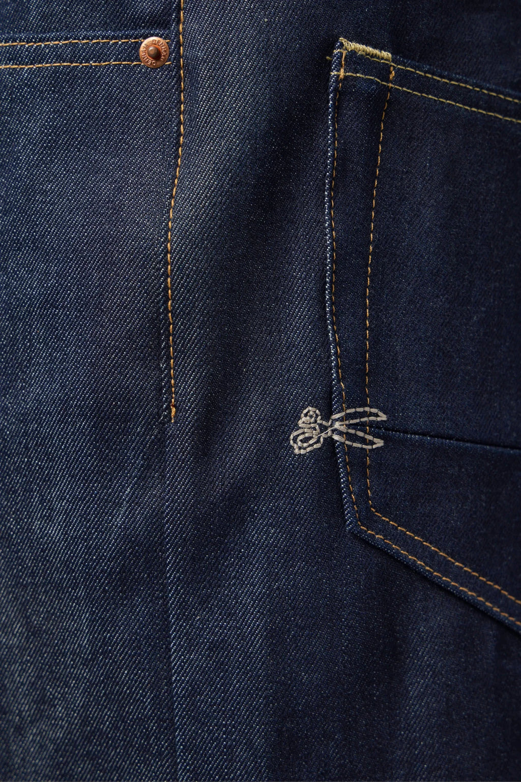 Full outfit styling with Denham Oldtimer Virgin Straight Jeans