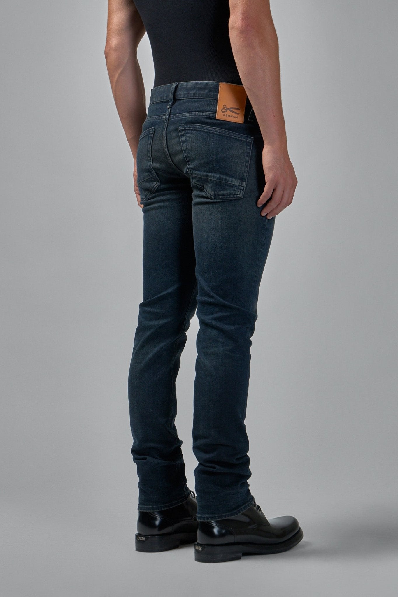Denham Straight Jeans - Razor C Corney Dark Blue Slim – LABELS