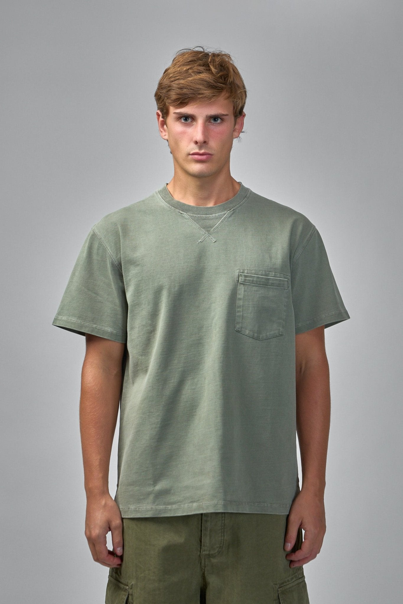 Denham - S03 Pocket Tee Army Green - Classic Fit - LABELS