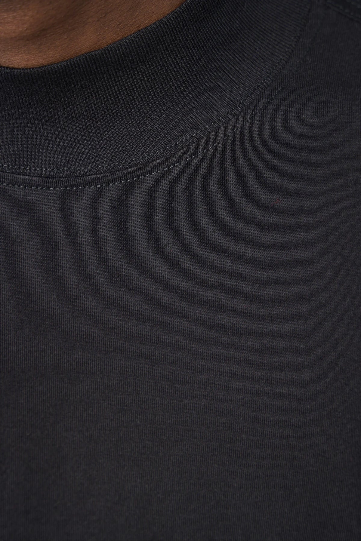 Dries Van Noten Heger LS T-shirt fabric texture close-up