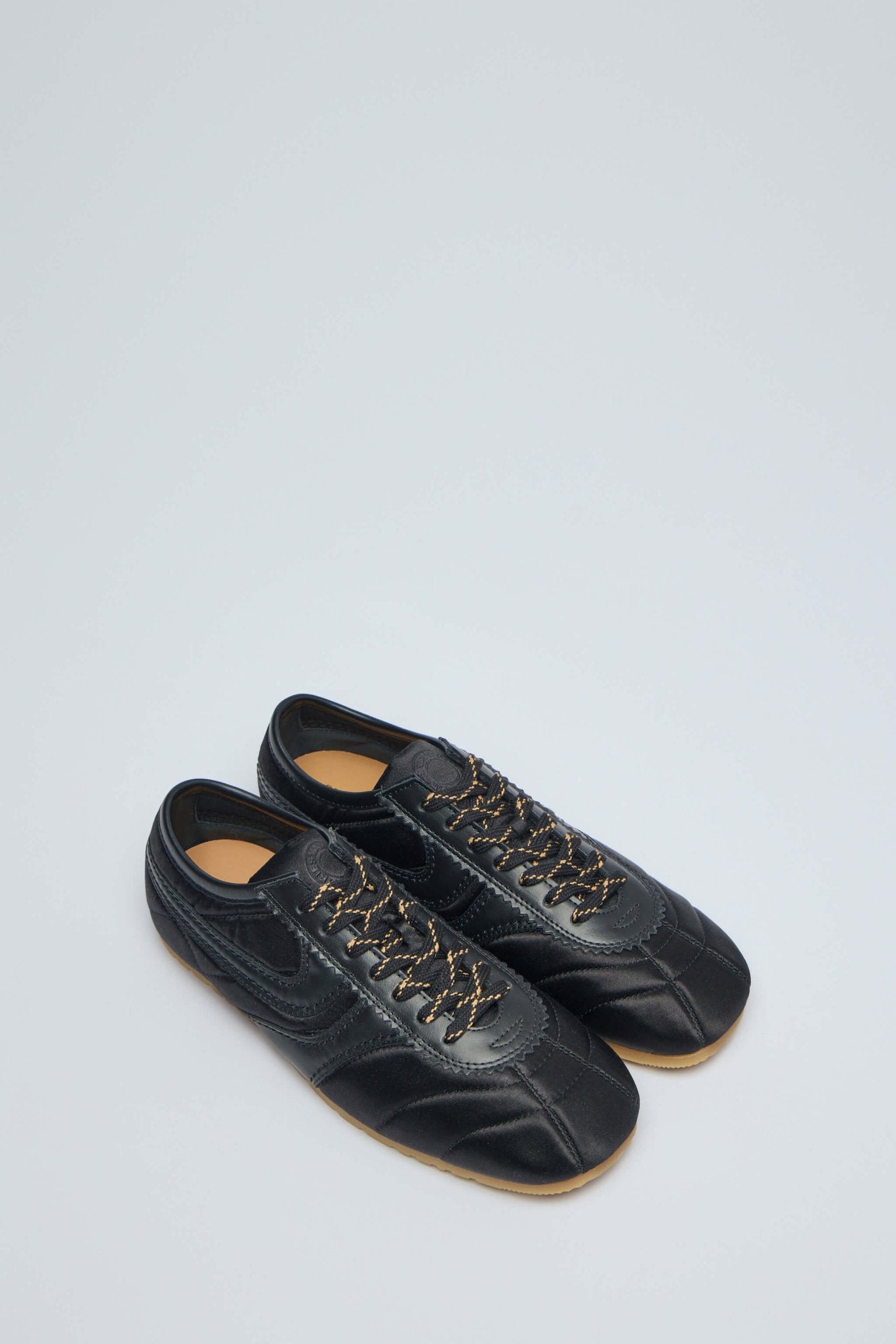 Dries Van Noten - M.l.shoes Q.0601 - LABELS