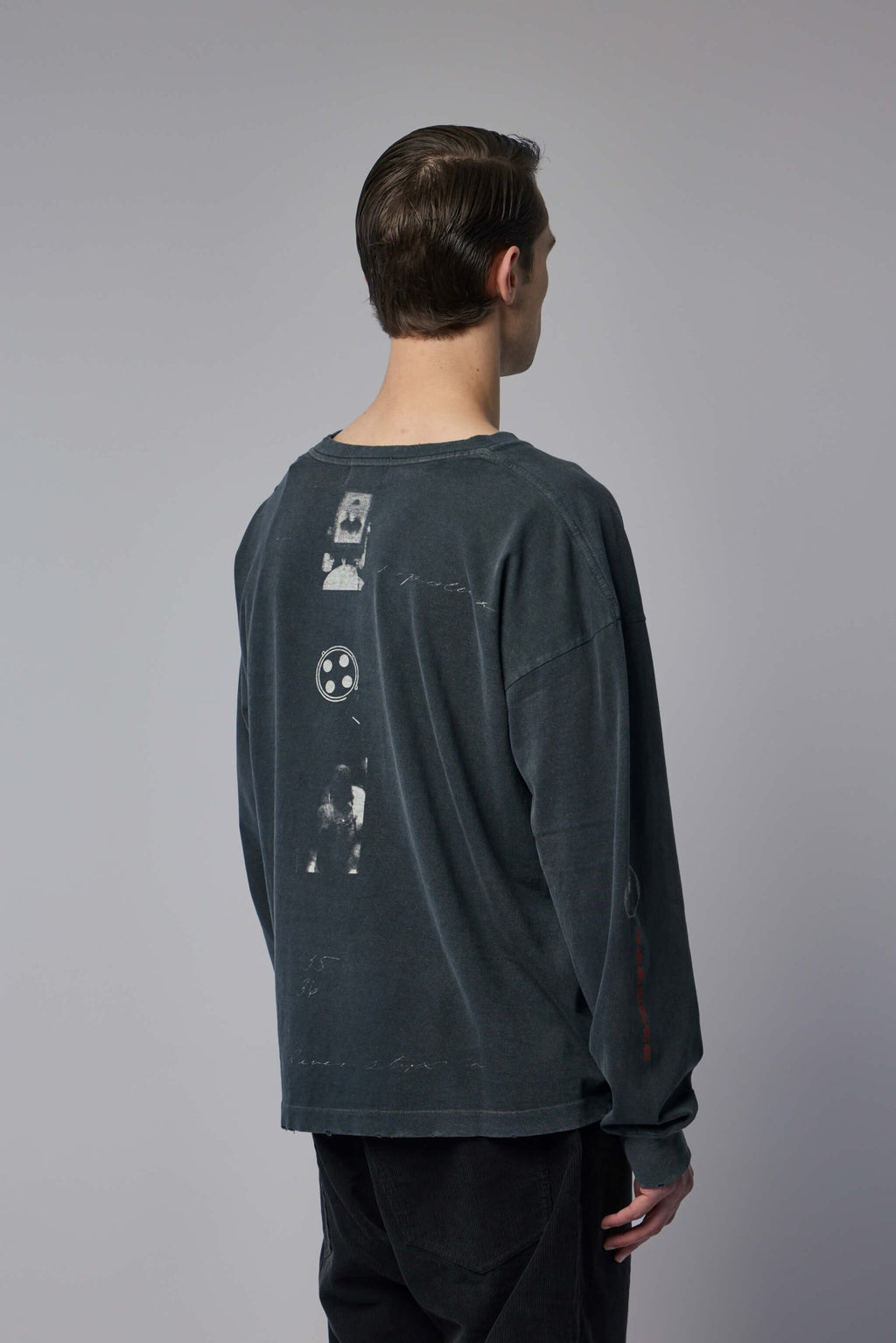 Enfants Riches Déprimés - Bathroom Stall LS T-Shirt - LABELS