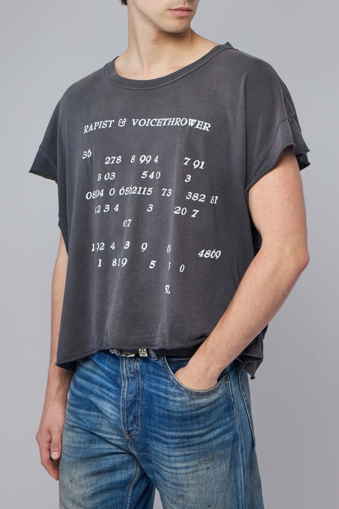 Enfants Riches Déprimés - Voice Thrower Cut - off T-shirt - LABELS