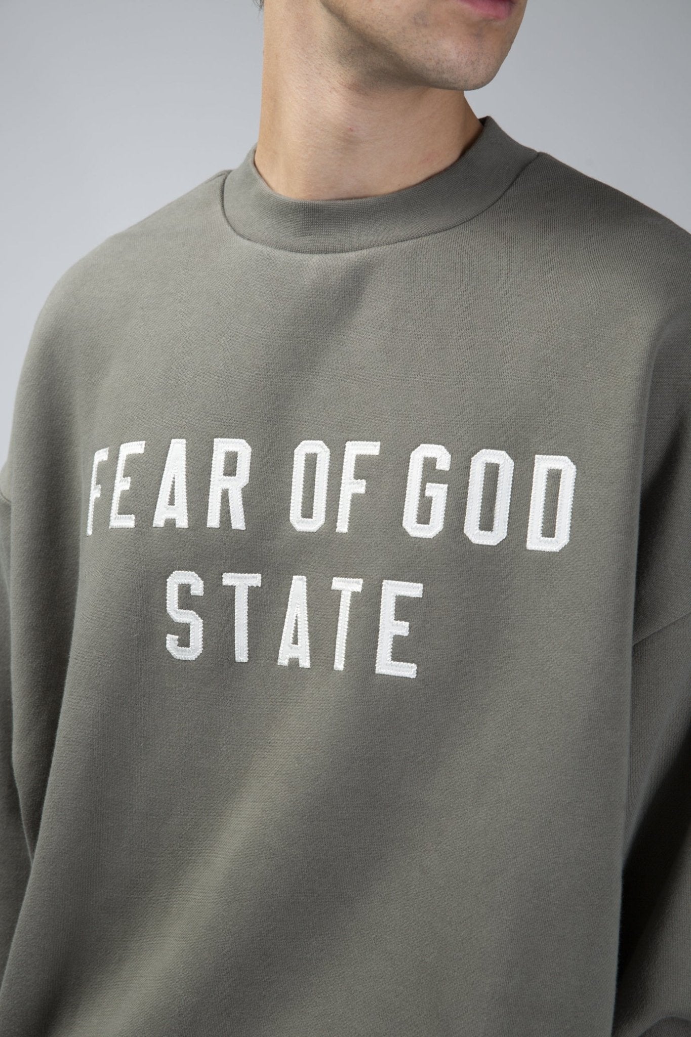 Fear of God Essentials - 90s Fit Fleece Crewneck - LABELS