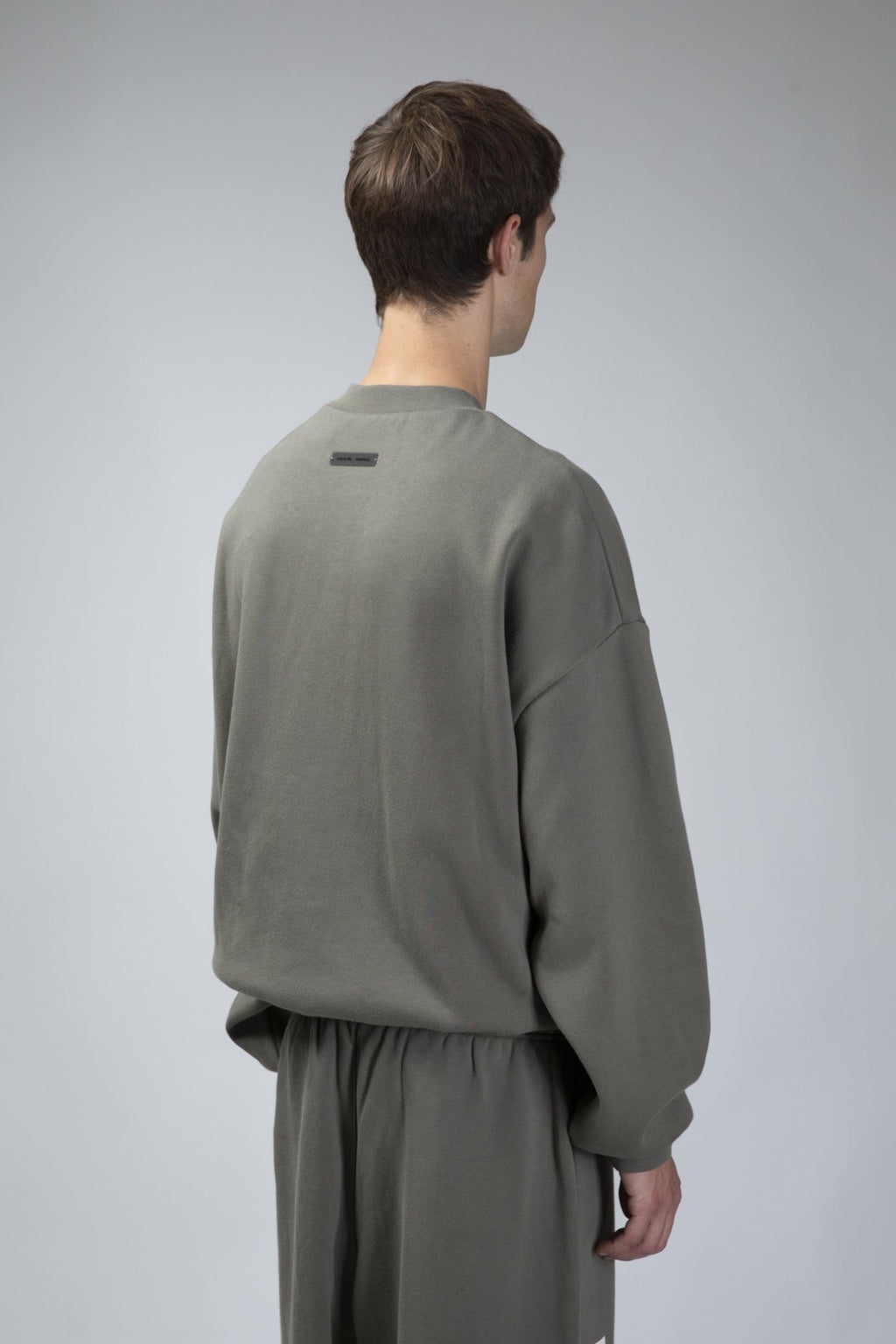 Fear of God Essentials - 90s Fit Fleece Crewneck - LABELS