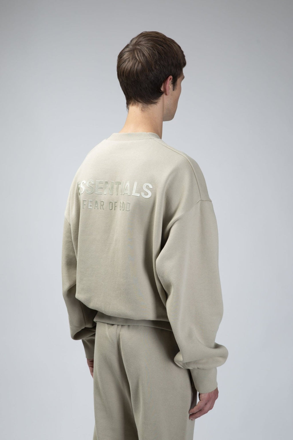 Fear of God Essentials - Classic Fit Fleece Crewneck - LABELS