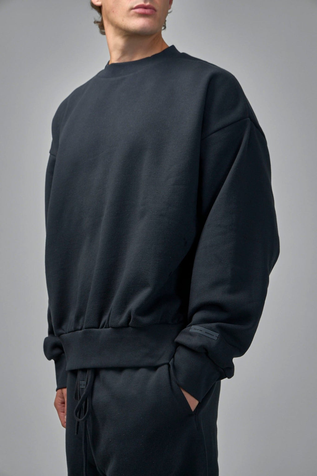Fear of God Essentials - Classic Fit Fleece Crewneck - LABELS
