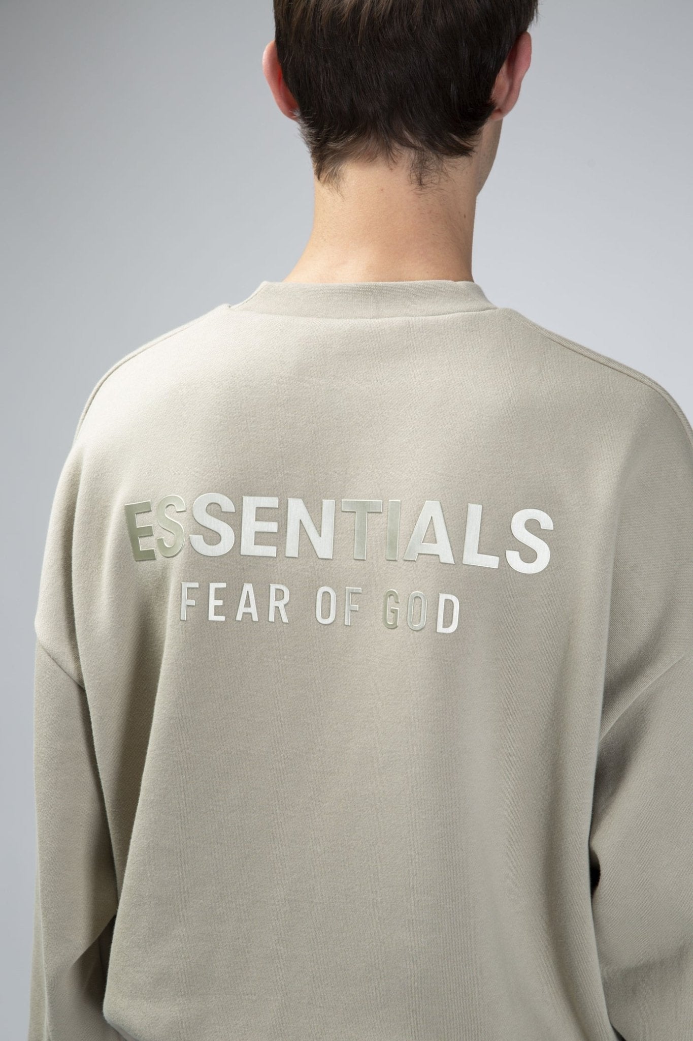 Fear of God Essentials - Classic Fit Fleece Crewneck - LABELS