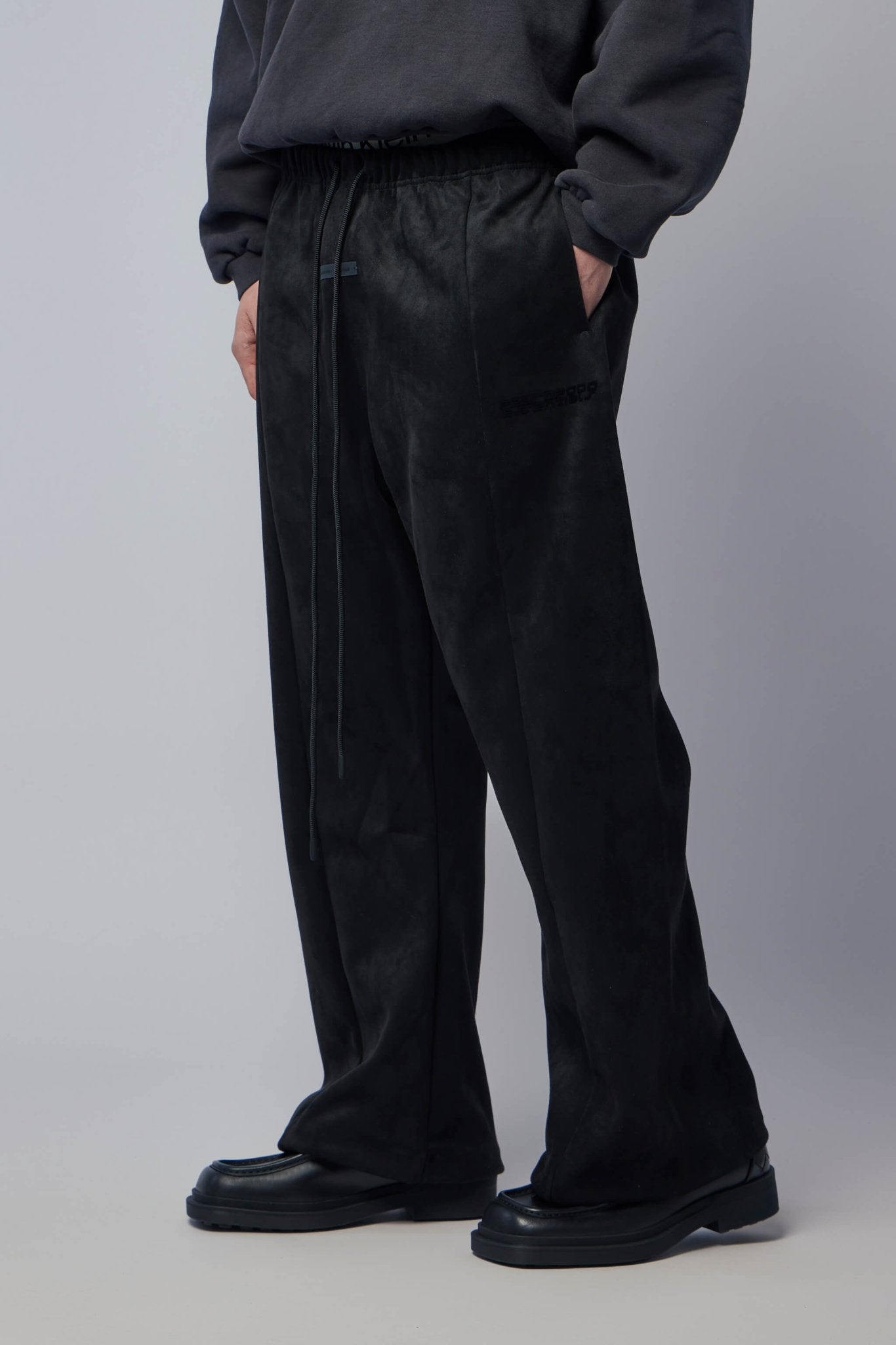 Fear of God Essentials - Flare Pant - LABELS