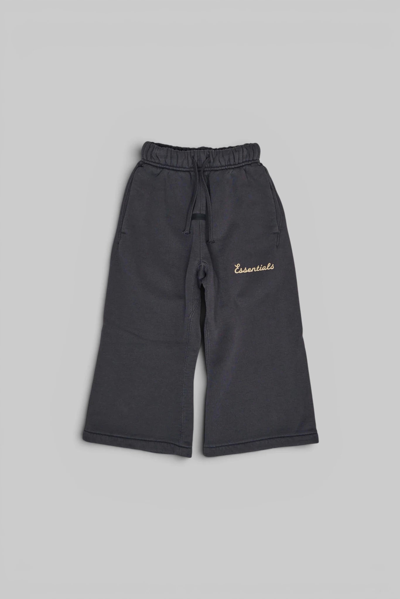 Fear Of God Essentials - Kids Training Classic Fit Sweatpant - LABELS