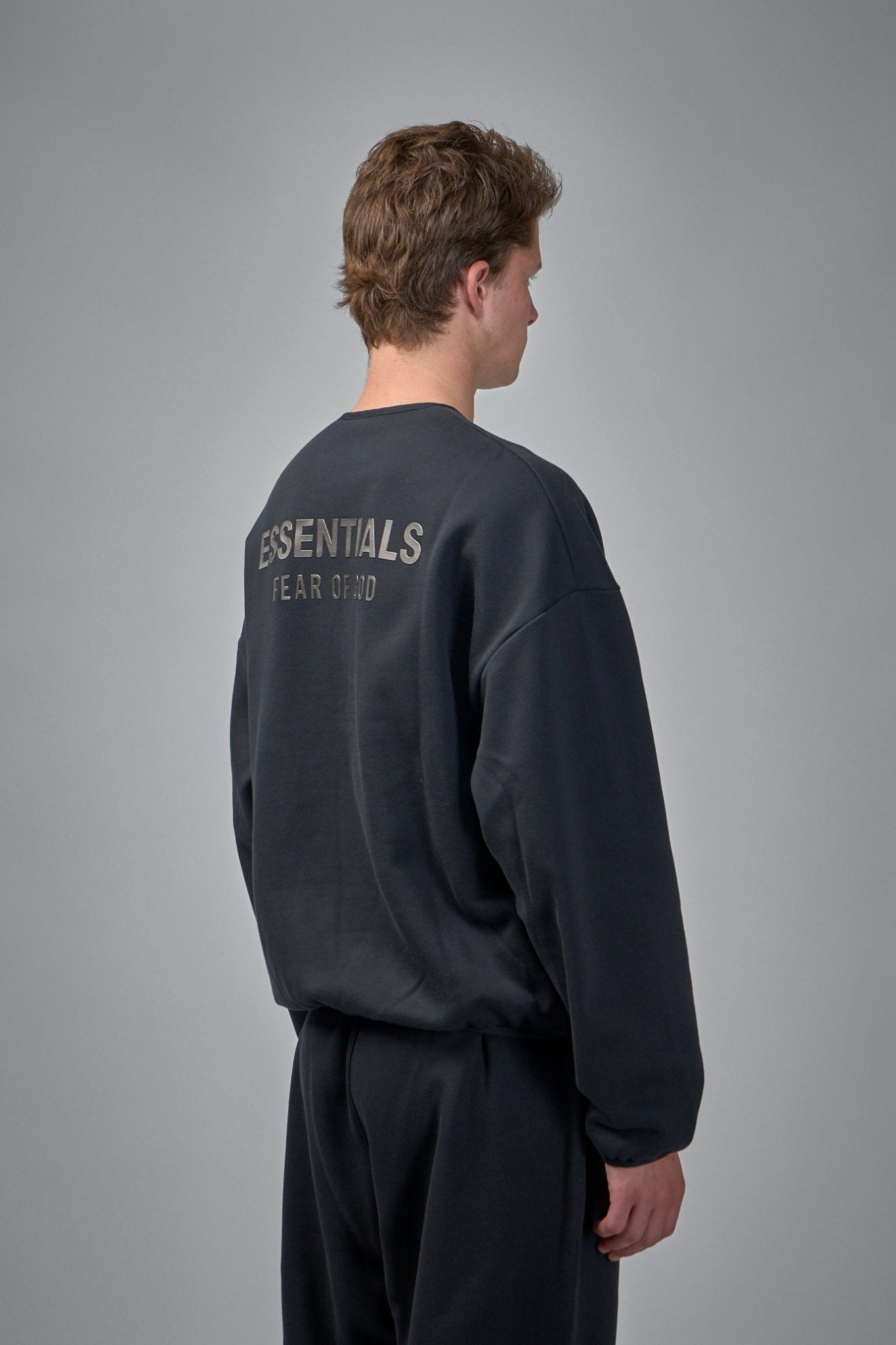 Fear of God Essentials - Modern Fit Fleece Crewneck - LABELS