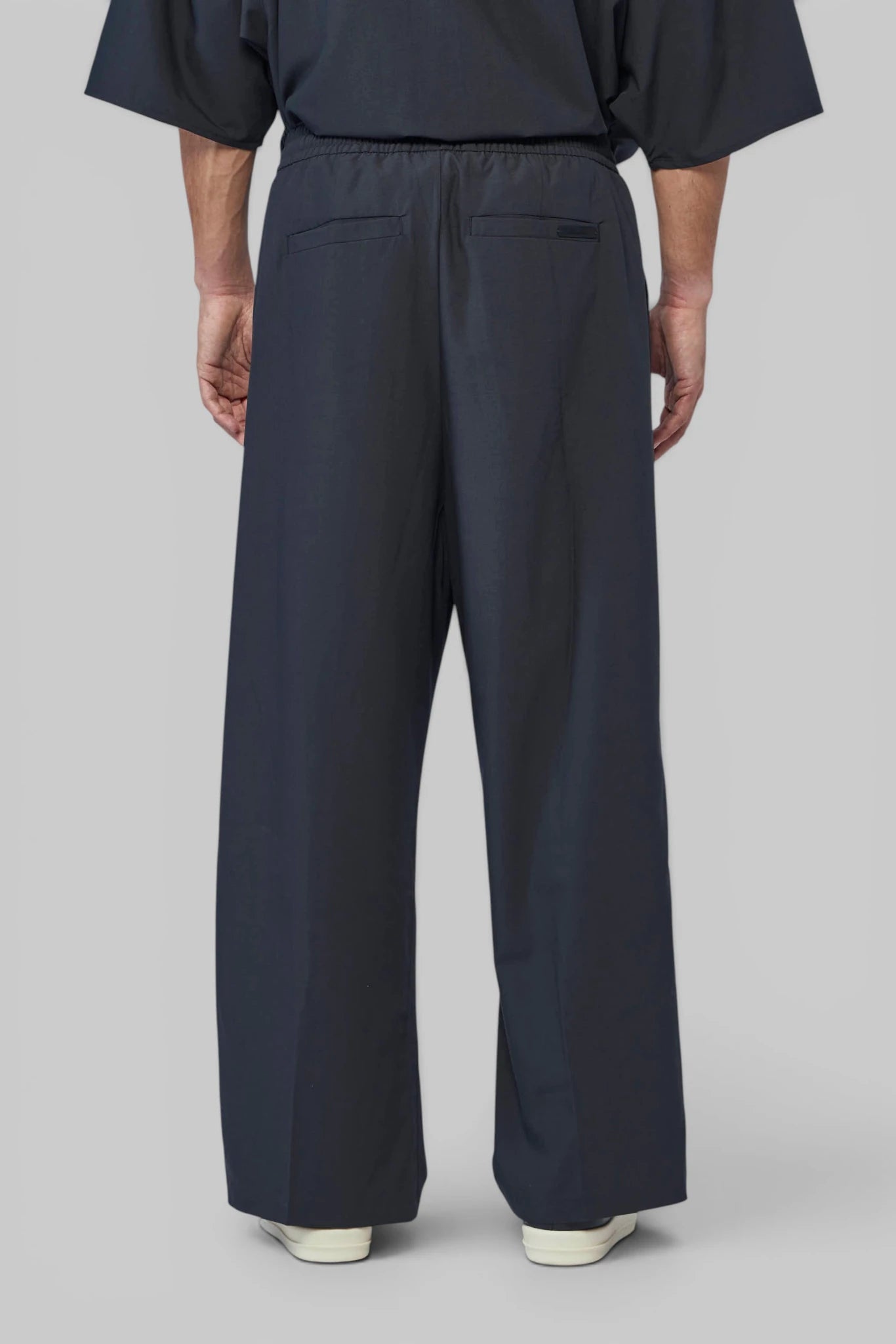 Fear Of God Essentials - Pleat Front Drawstring Pant - LABELS