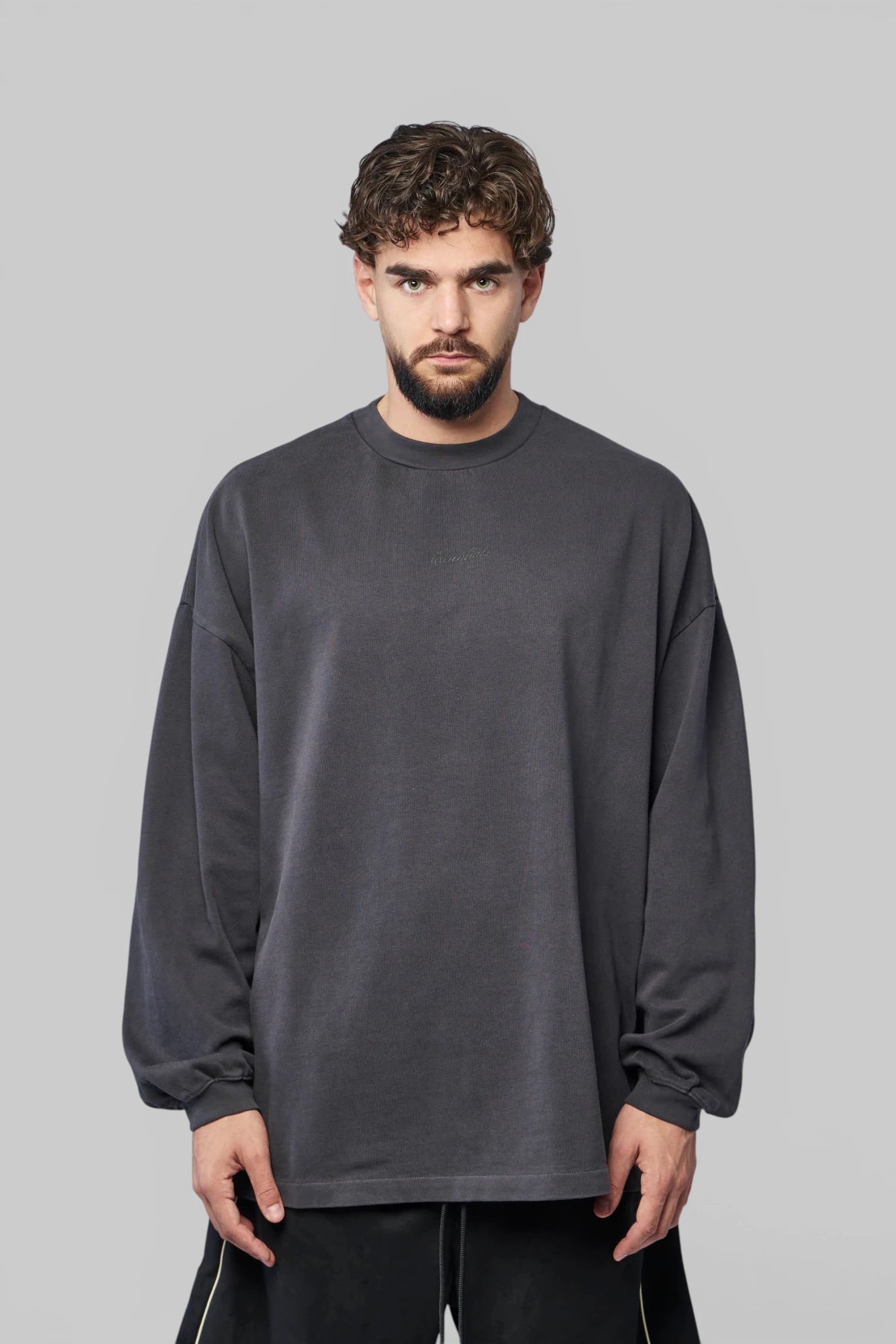 Fear Of God Essentials - Signature 90's Long Sleeve Tee - LABELS
