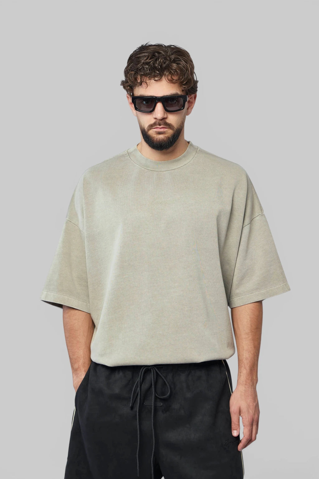Fear Of God Essentials - Signature 90's Short Sleeve Tee - LABELS