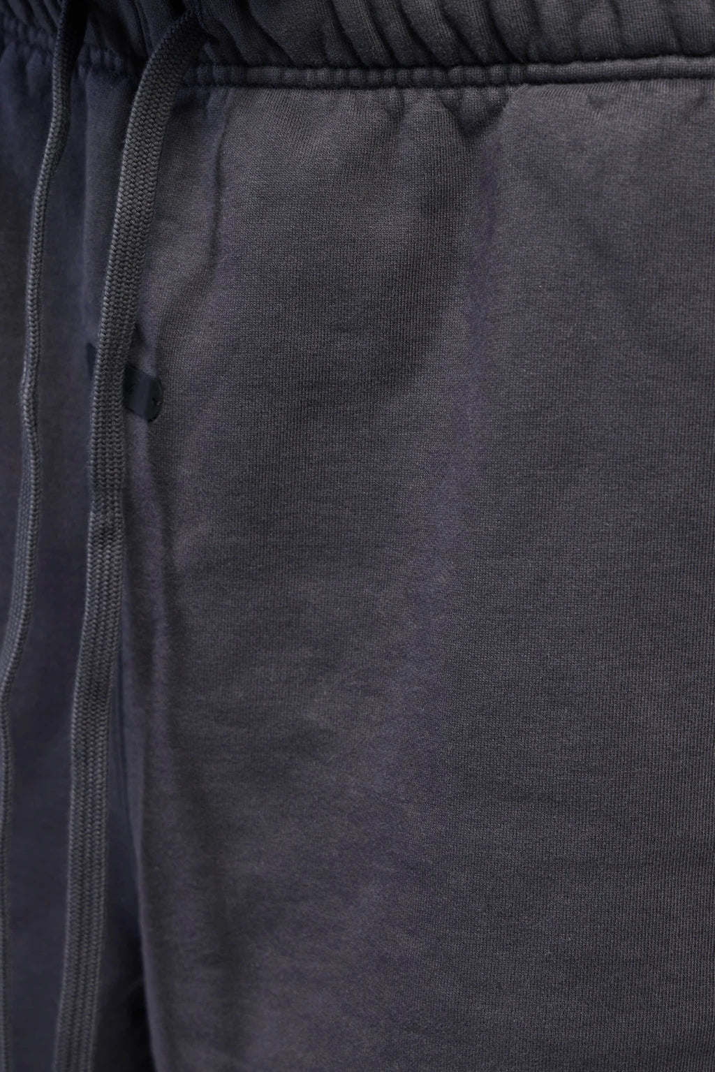 Fear Of God Essentials - Signature Classic Short - LABELS