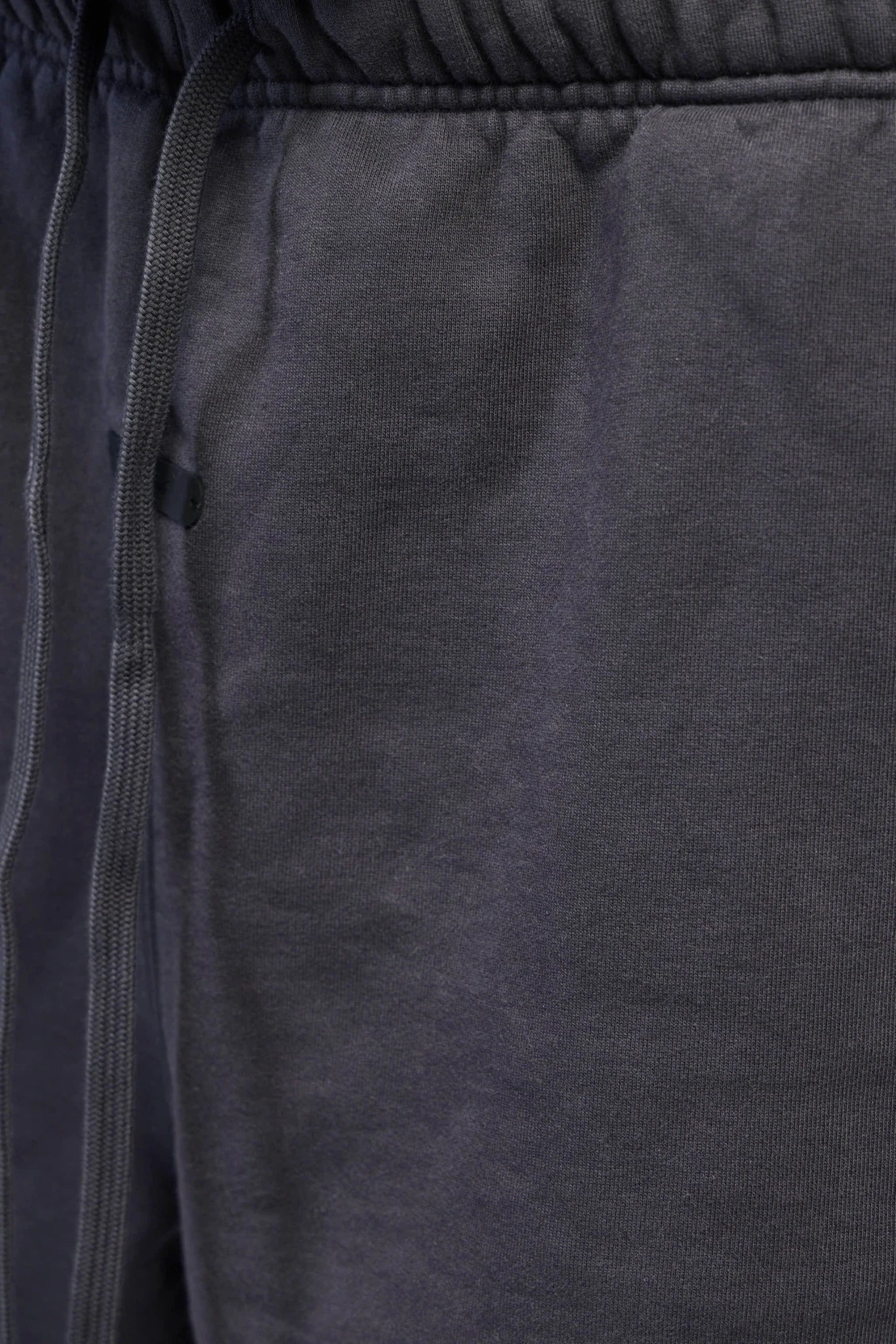 Fear Of God Essentials - Signature Classic Short - LABELS