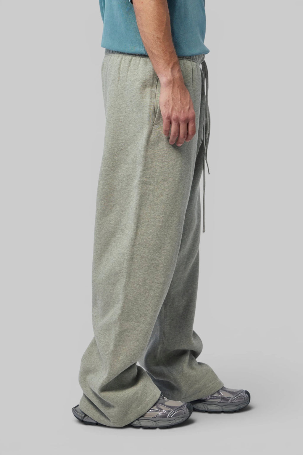 Fear Of God Essentials - Signature Flare Sweatpant - LABELS