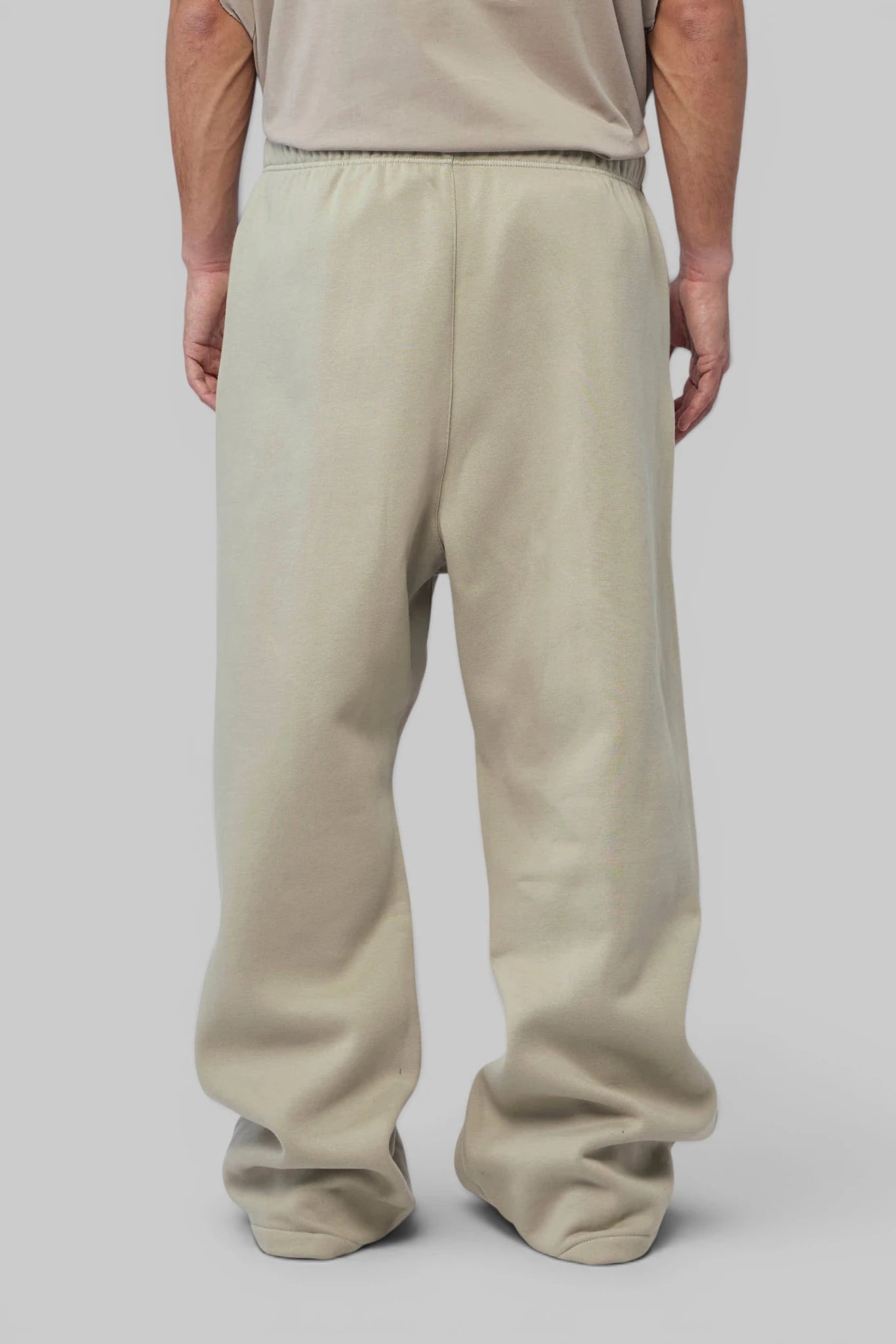 Fear Of God Essentials - Signature Lounge Sweatpant - LABELS