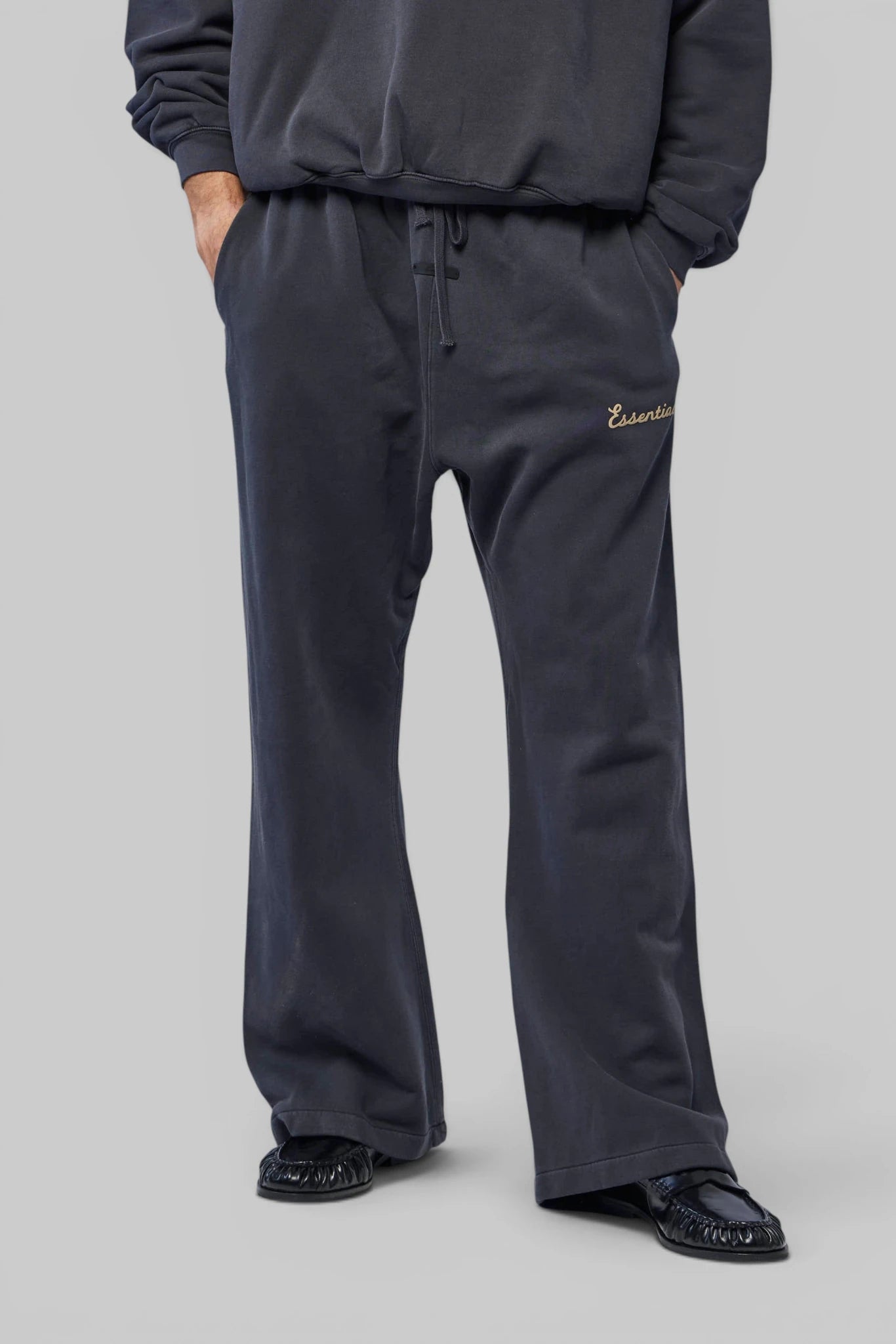 Fear Of God Essentials - Training Classic Fit Flare Sweatpant - LABELS