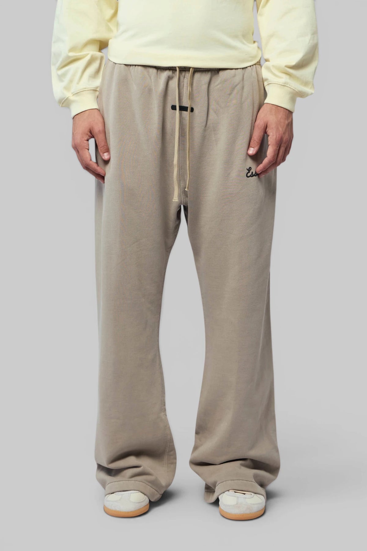 Fear Of God Essentials - Training Classic Fit Flare Sweatpant - LABELS
