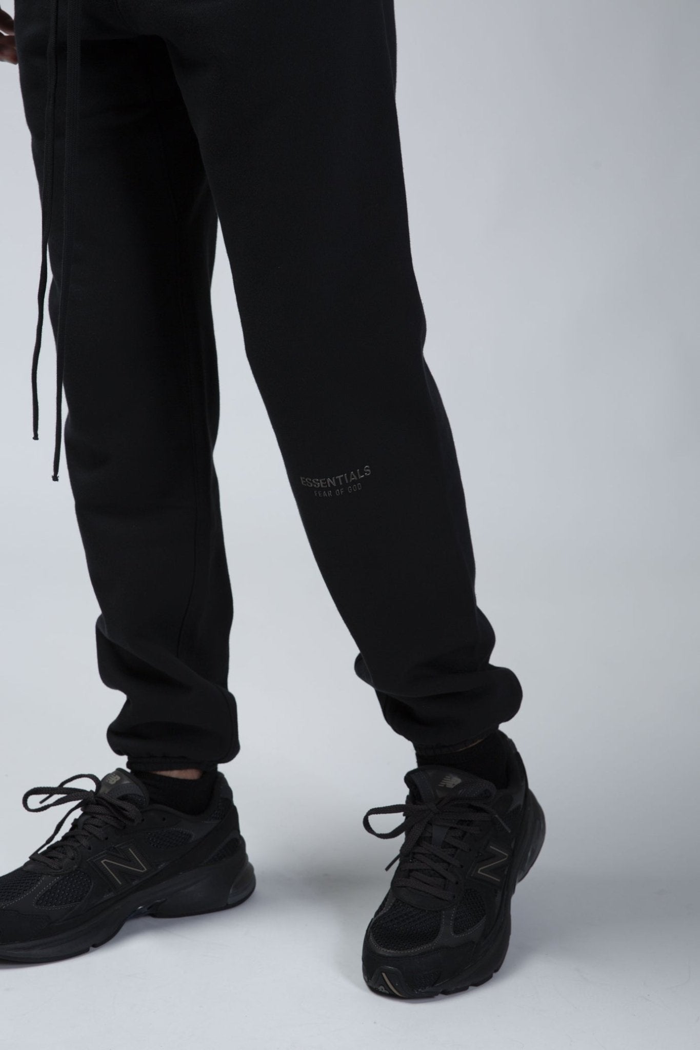 Fear of God Essentials - Vintage Fleece Sweatpant - LABELS