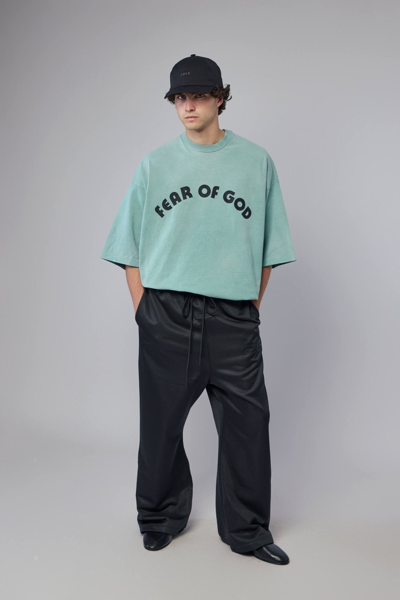 FEAR OF GOD 7th ウエストロゴ イージースラックストラウザーパンツ