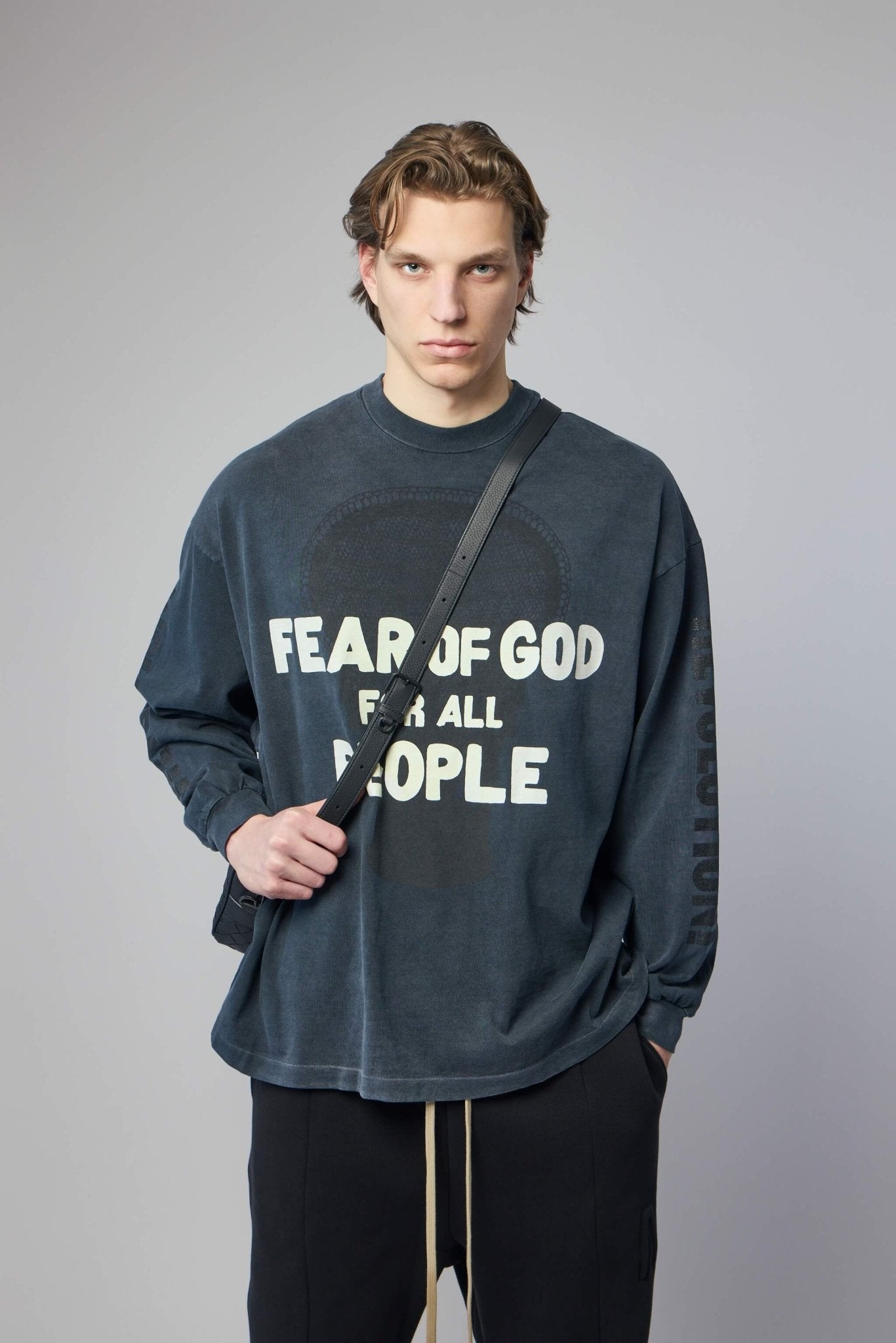 早い者勝ち　FEAR OF GOD future tシャツ Fear of God T-Shirts - Relaxed 'Future' Long Sleeve – LABELS