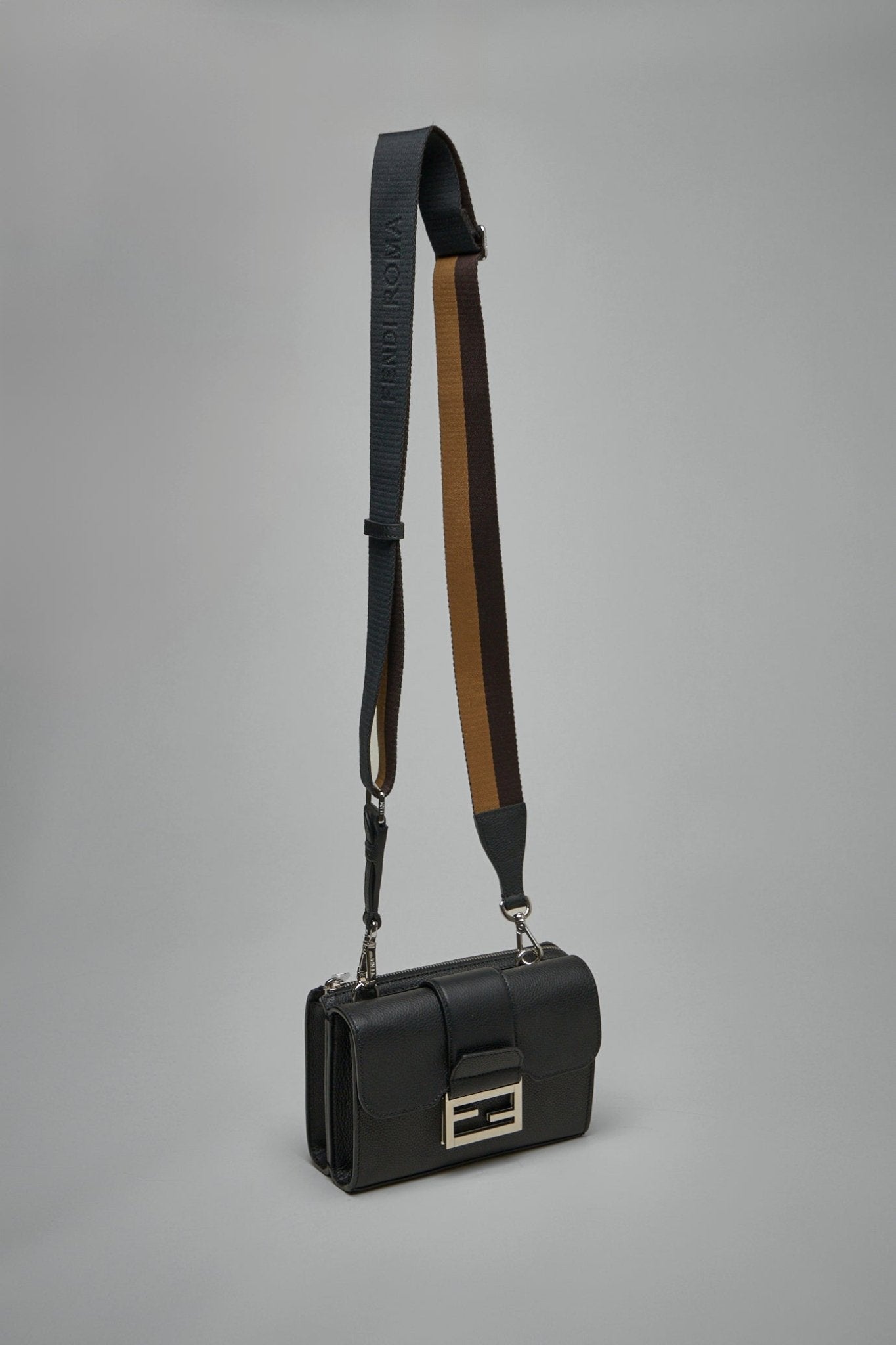 Fendi - Double Baguette - LABELS