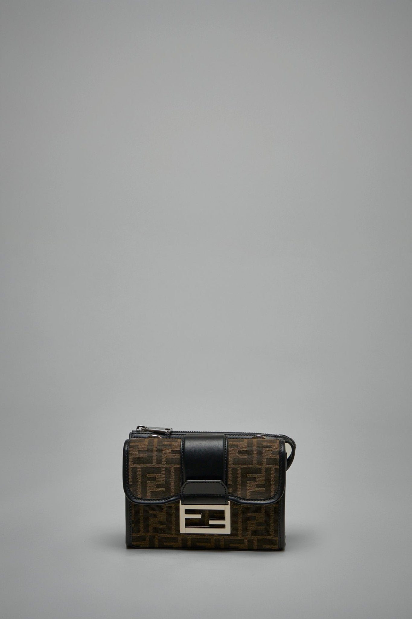 Fendi - Double Baguette - LABELS