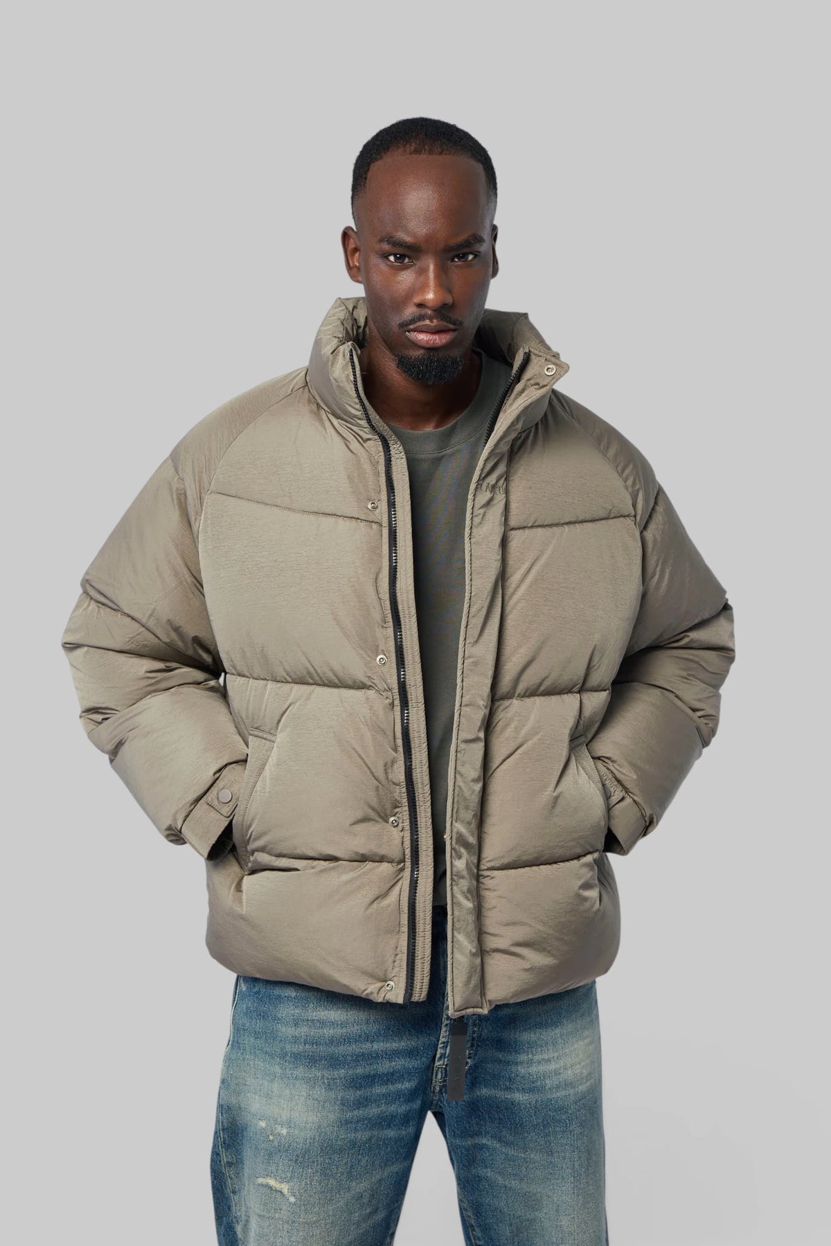 FLÂNEUR - Embroidered Puffer Jacket - LABELS