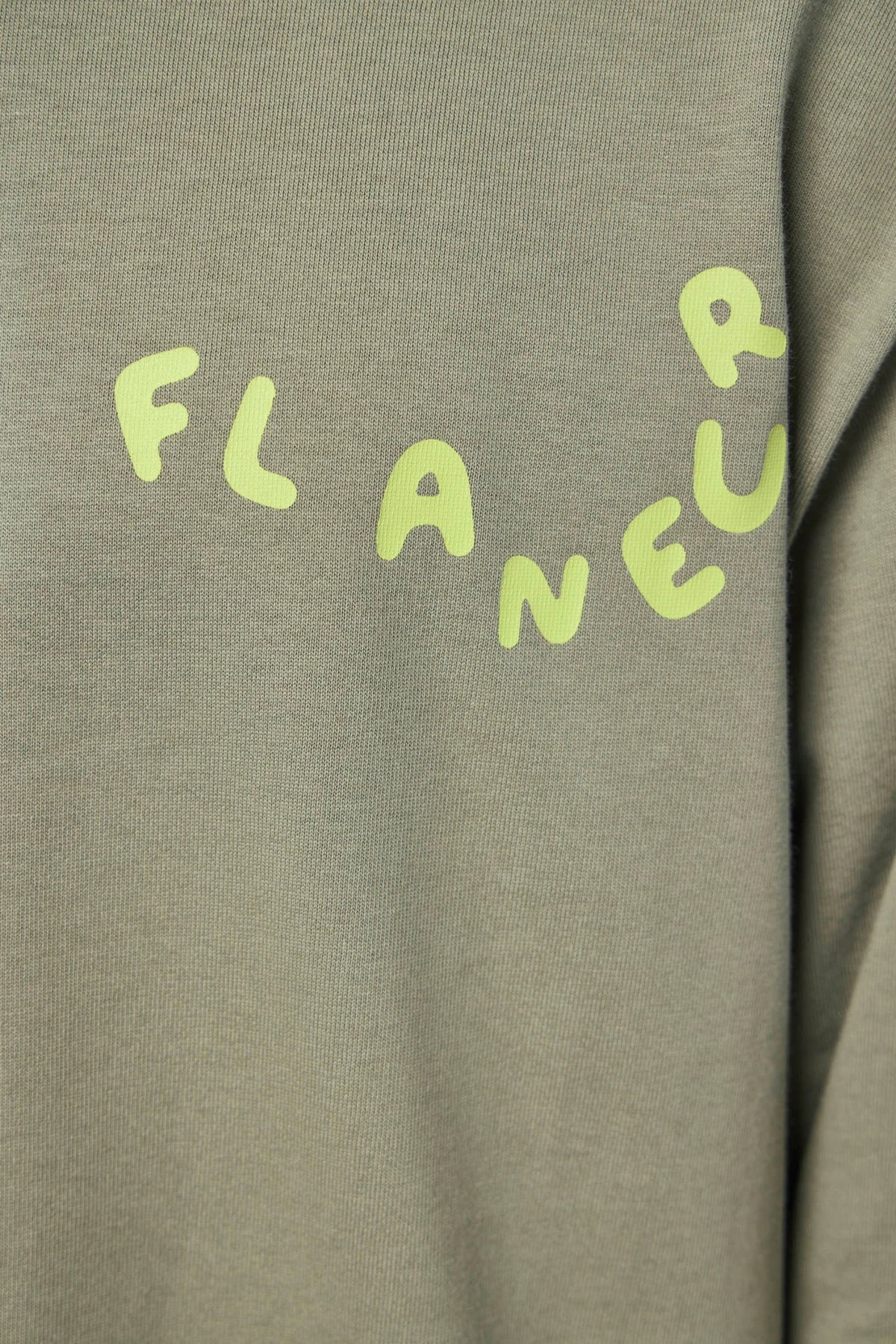 FLÂNEUR Happy Flower Long Sleeve full outfit styling shot