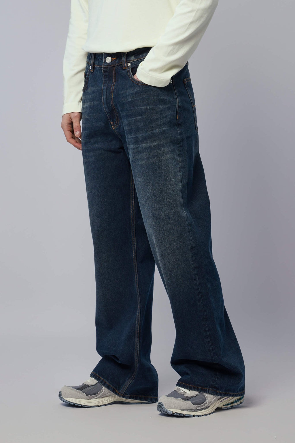 FLÂNEUR - Relaxed Fit Jeans - LABELS