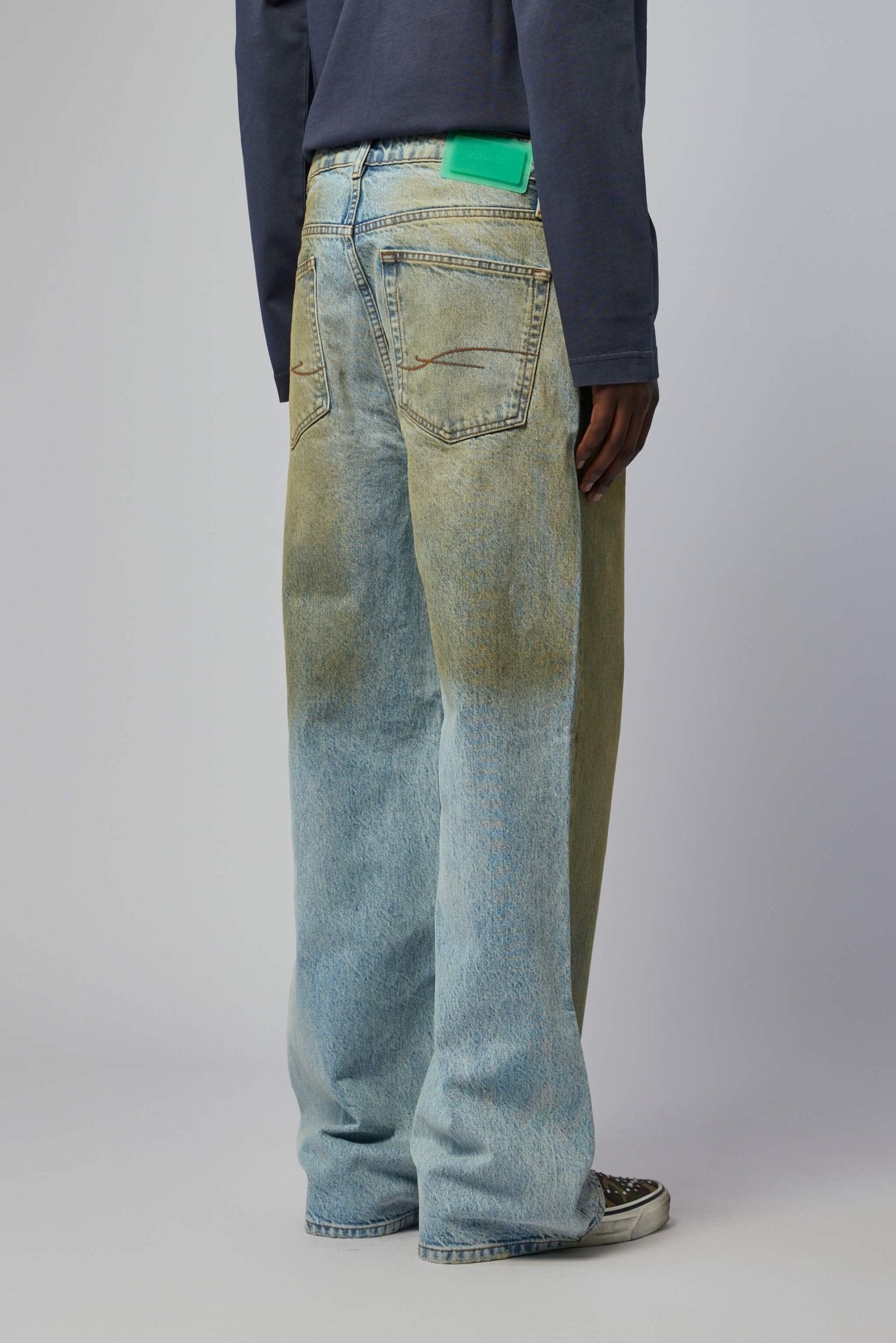 FLÂNEUR - Relaxed Fit Jeans - LABELS