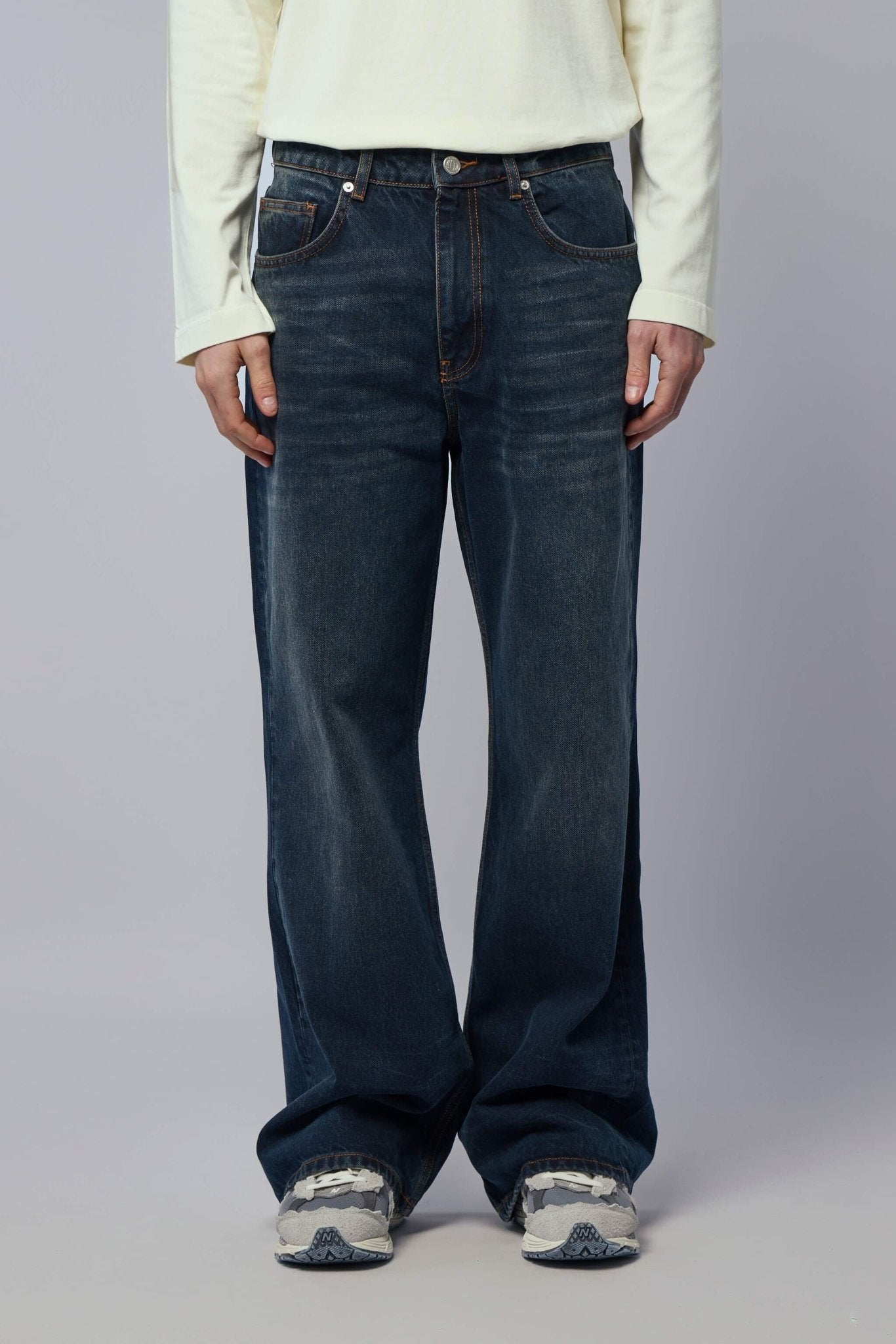 FLÂNEUR - Relaxed Fit Jeans - LABELS