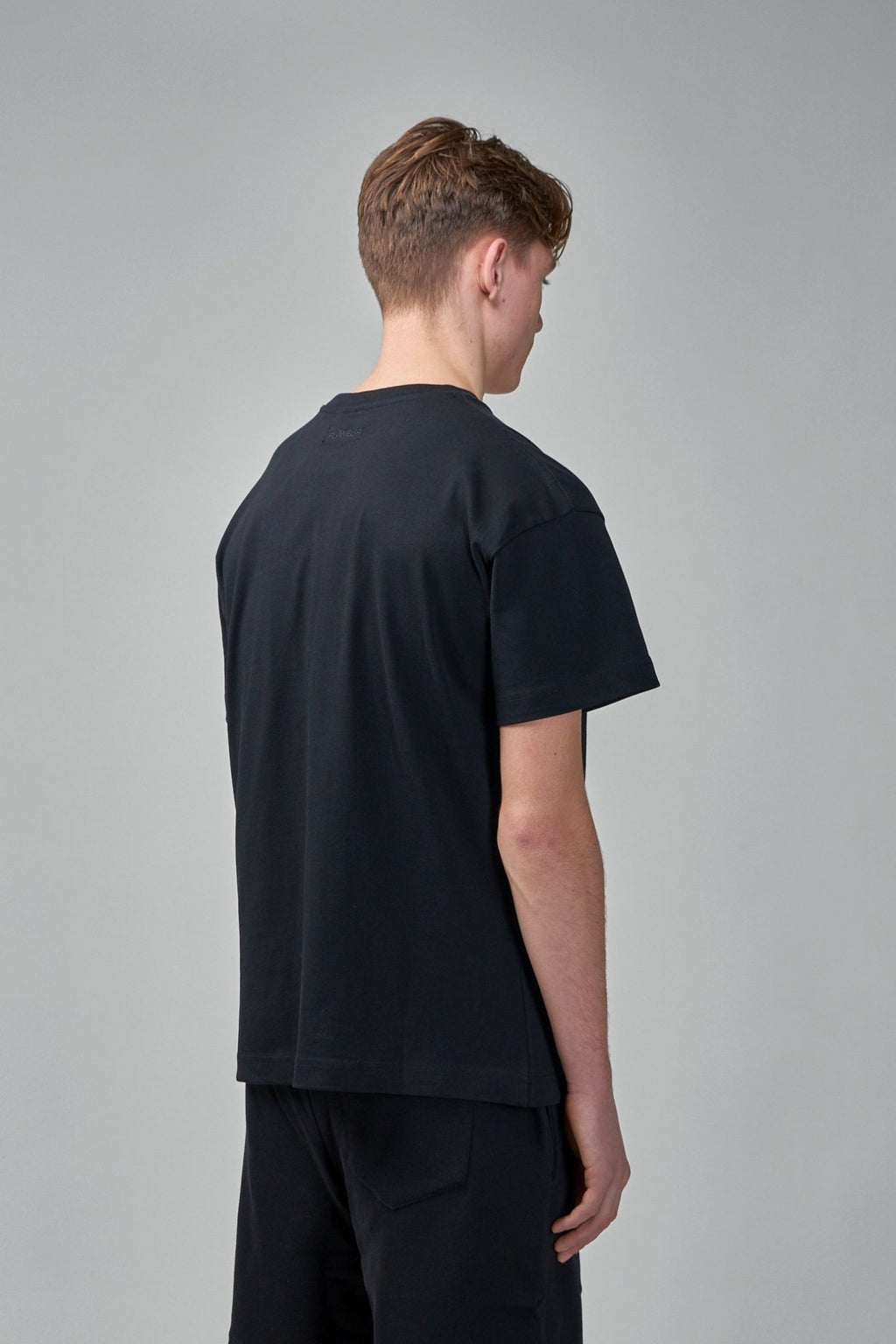 FLÂNEUR - Signature T-Shirt - LABELS