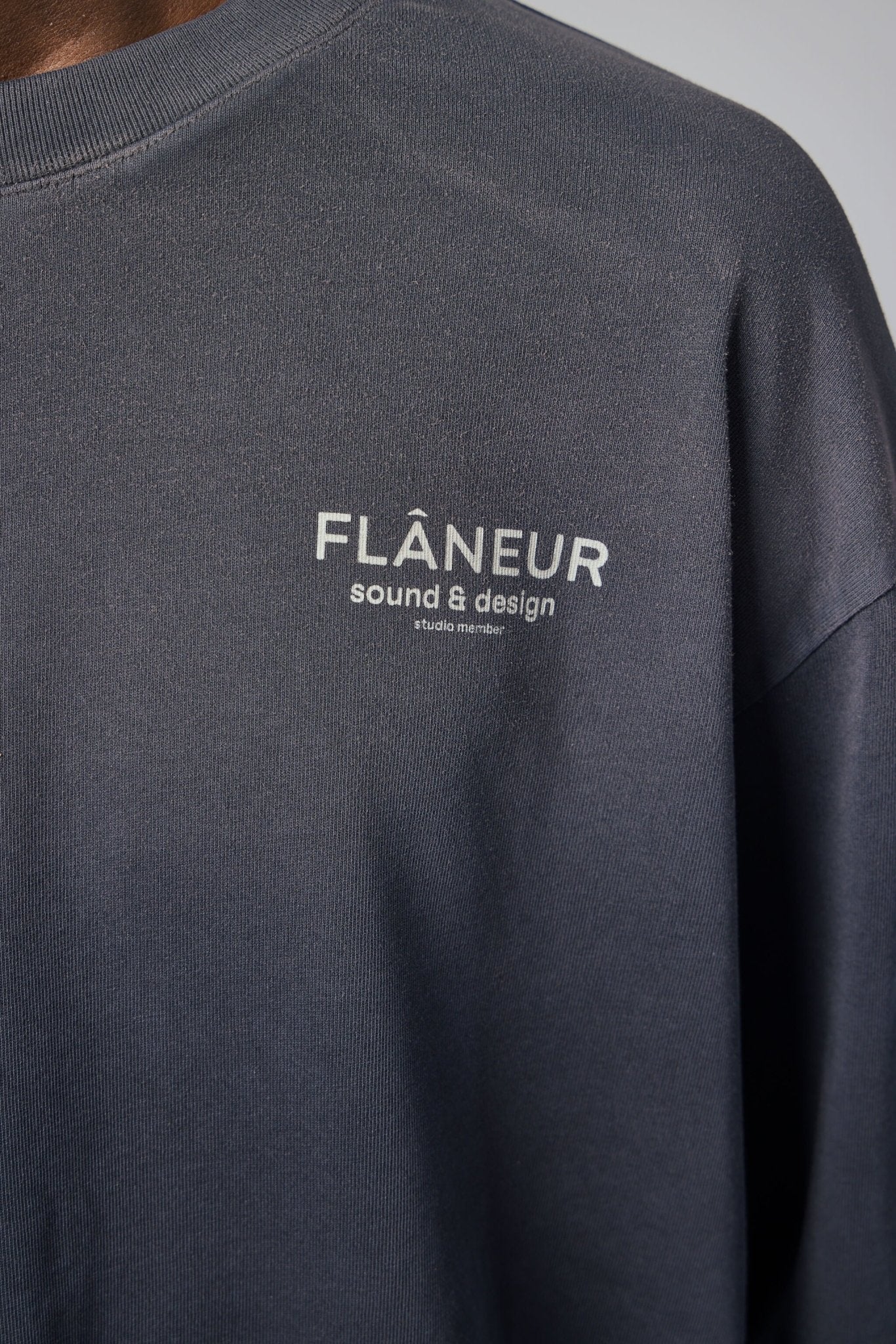 FLÂNEUR - Sound & Design Long Sleeve Washed - LABELS