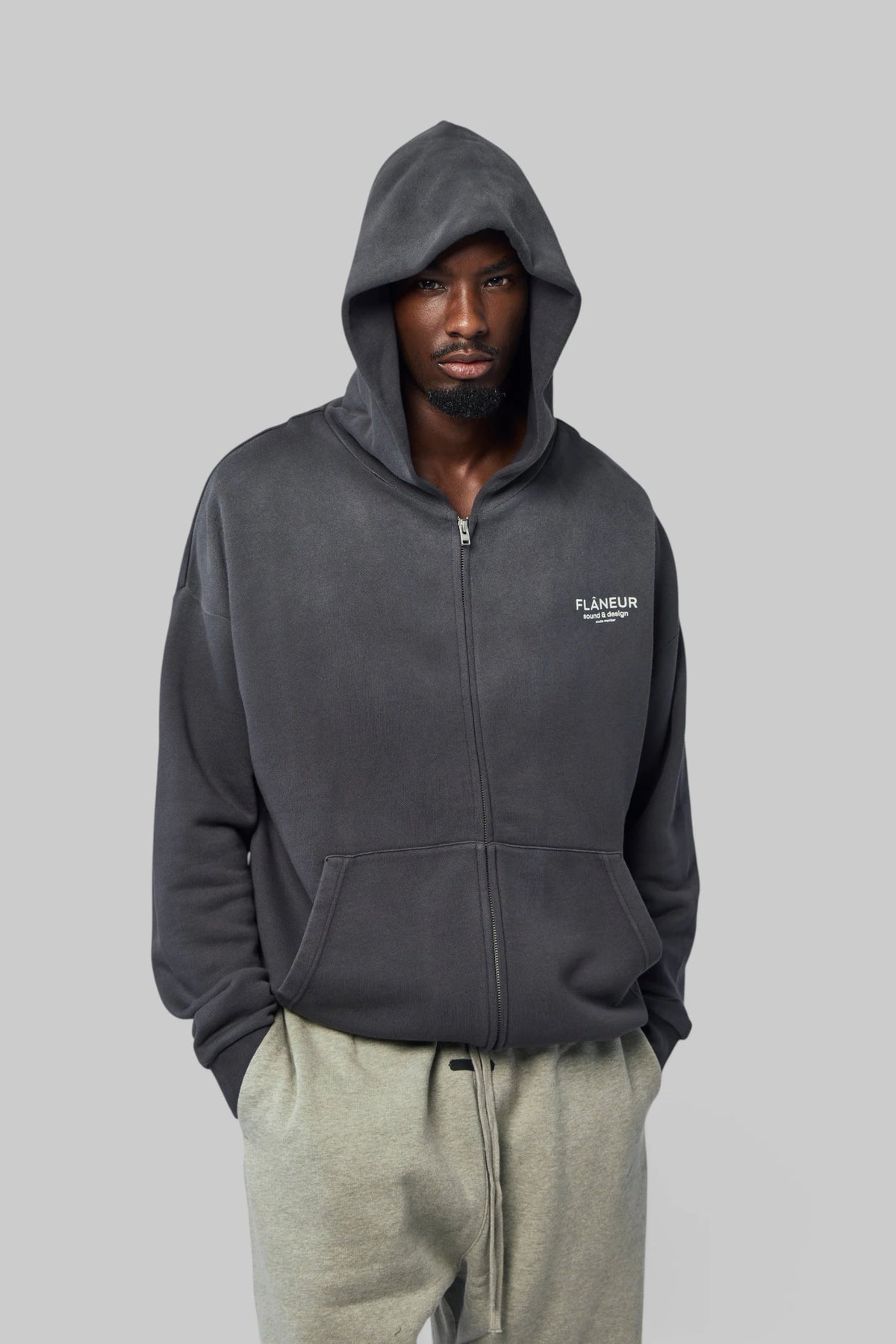 FLÂNEUR - Sound & Design Studio Member Zip-up - LABELS