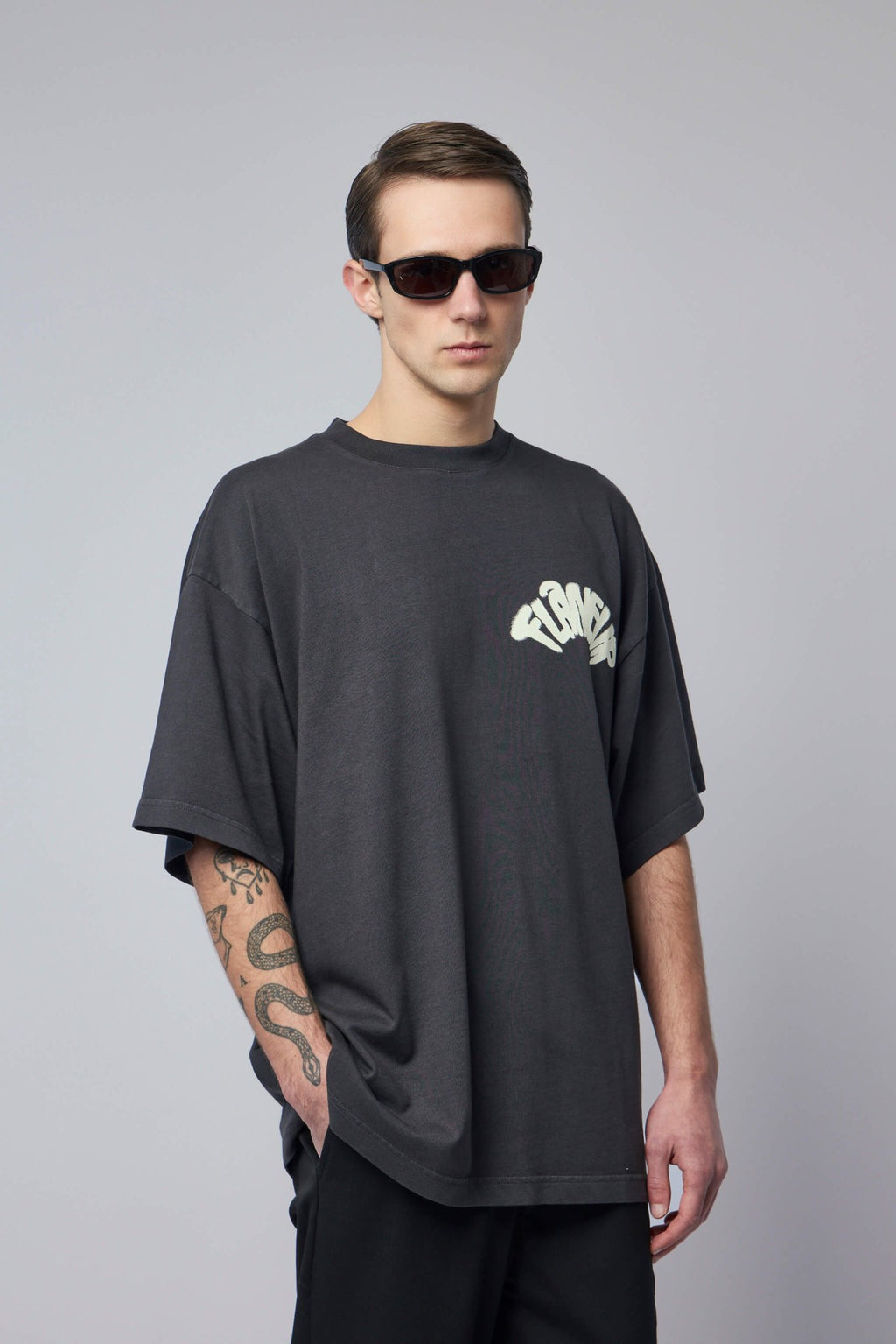 FLÂNEUR - Sounds Good T-shirt - LABELS