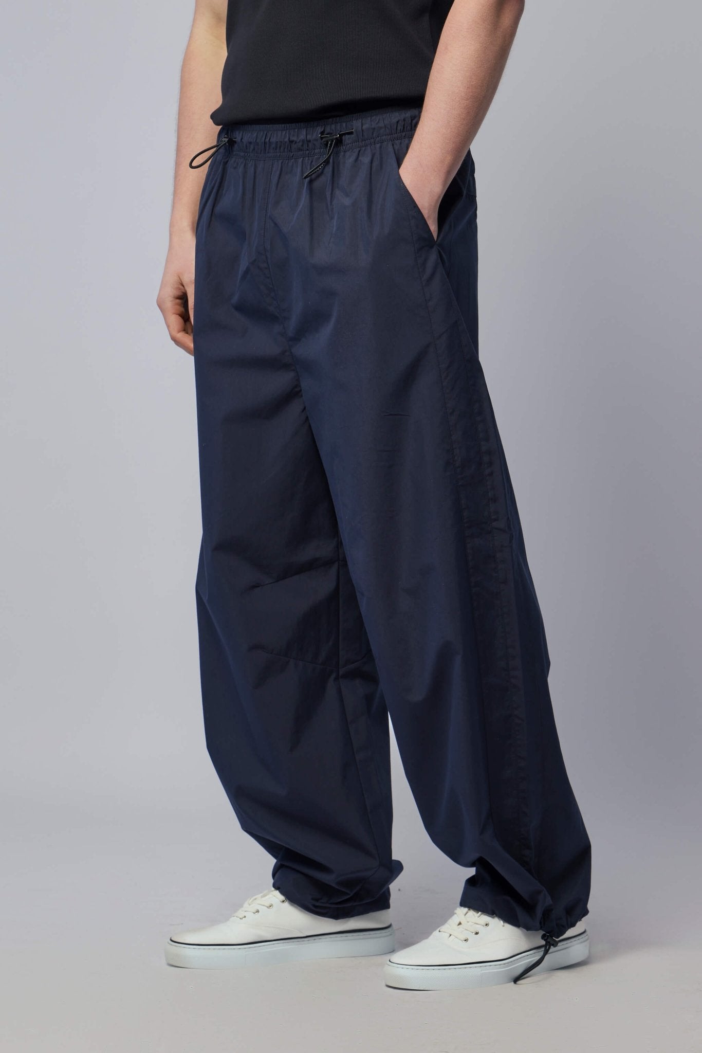 FREI - MUT - Jogger In Woven Fabric - LABELS