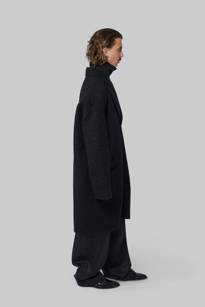 Kneelength Coat with Lapal Collar