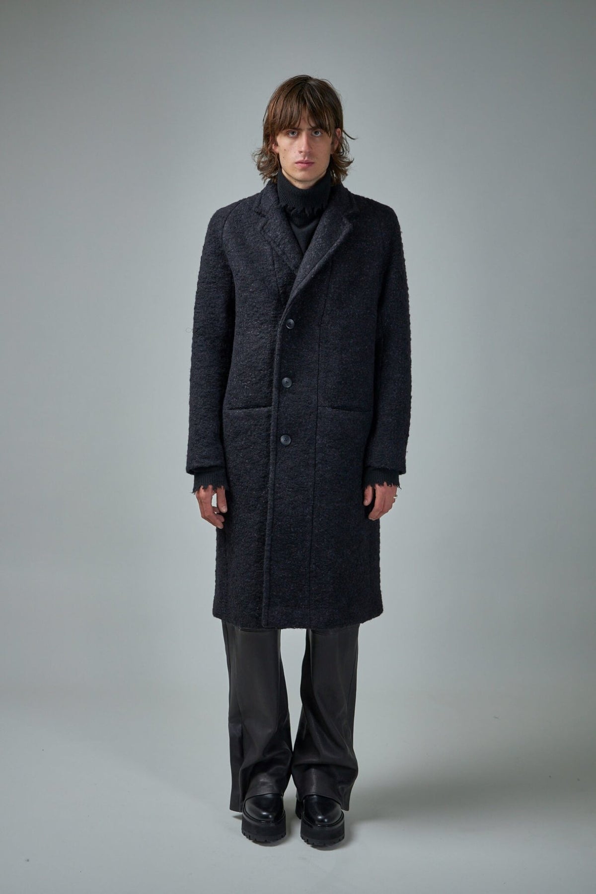 FREI-MUT Coats Murdock design in premium wool alpaca blend with classic collar