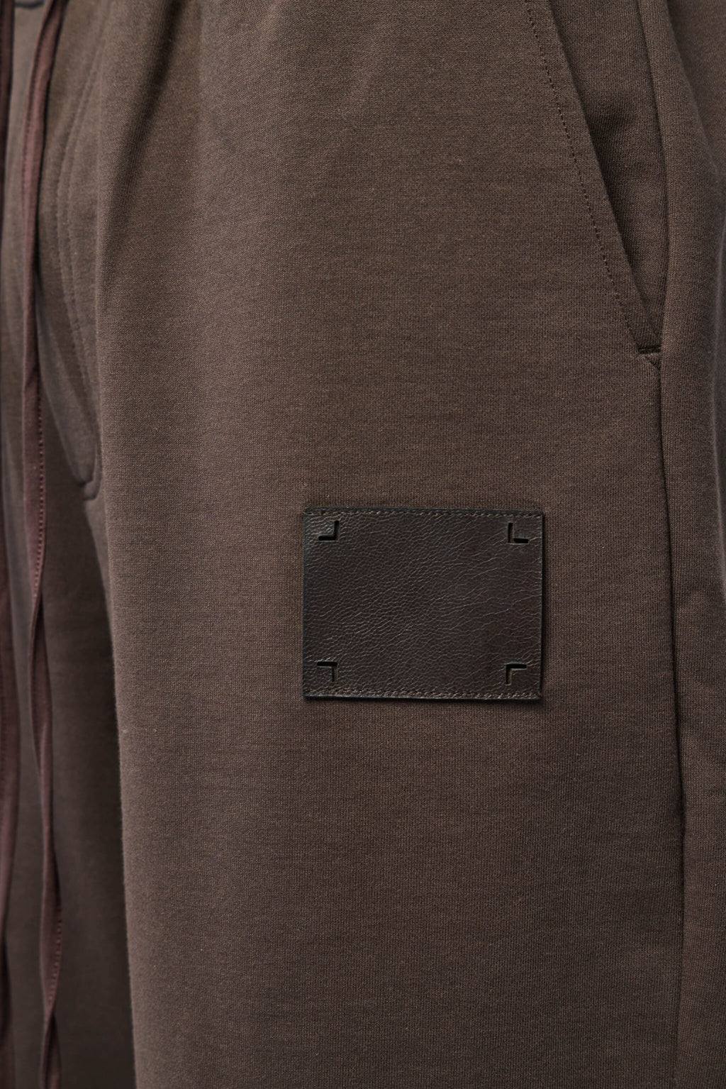 FREI - MUT - Paulton Short - LABELS