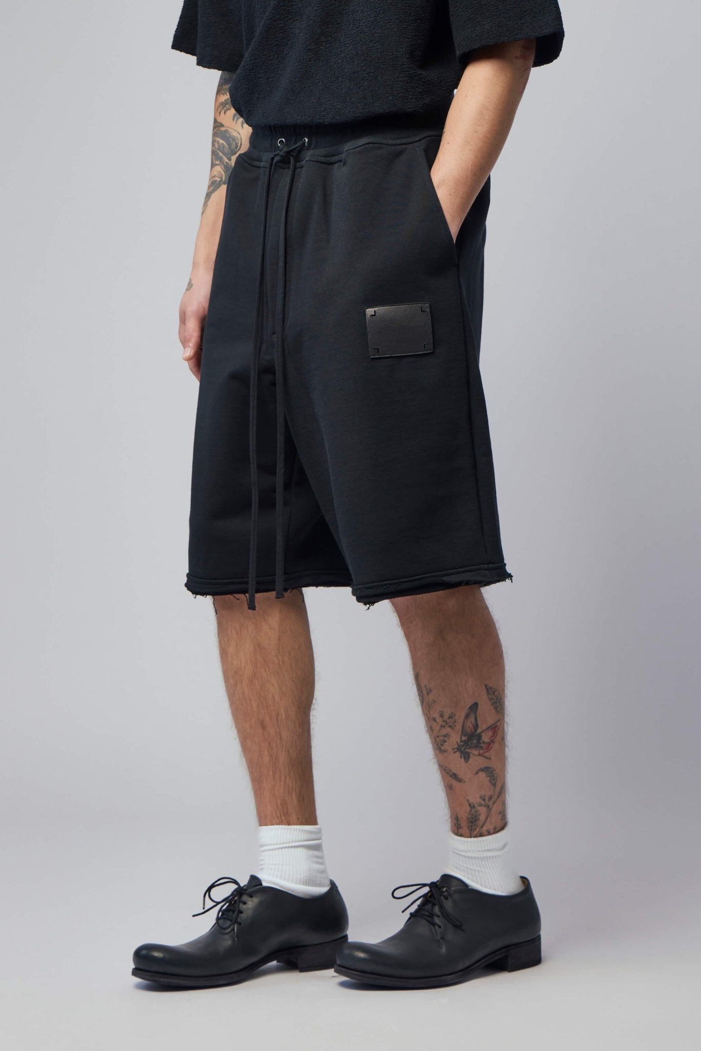 FREI - MUT - Paulton Short - LABELS