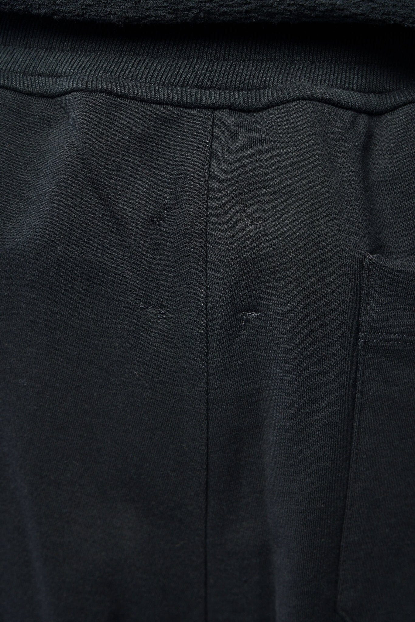 FREI - MUT - Paulton Short - LABELS