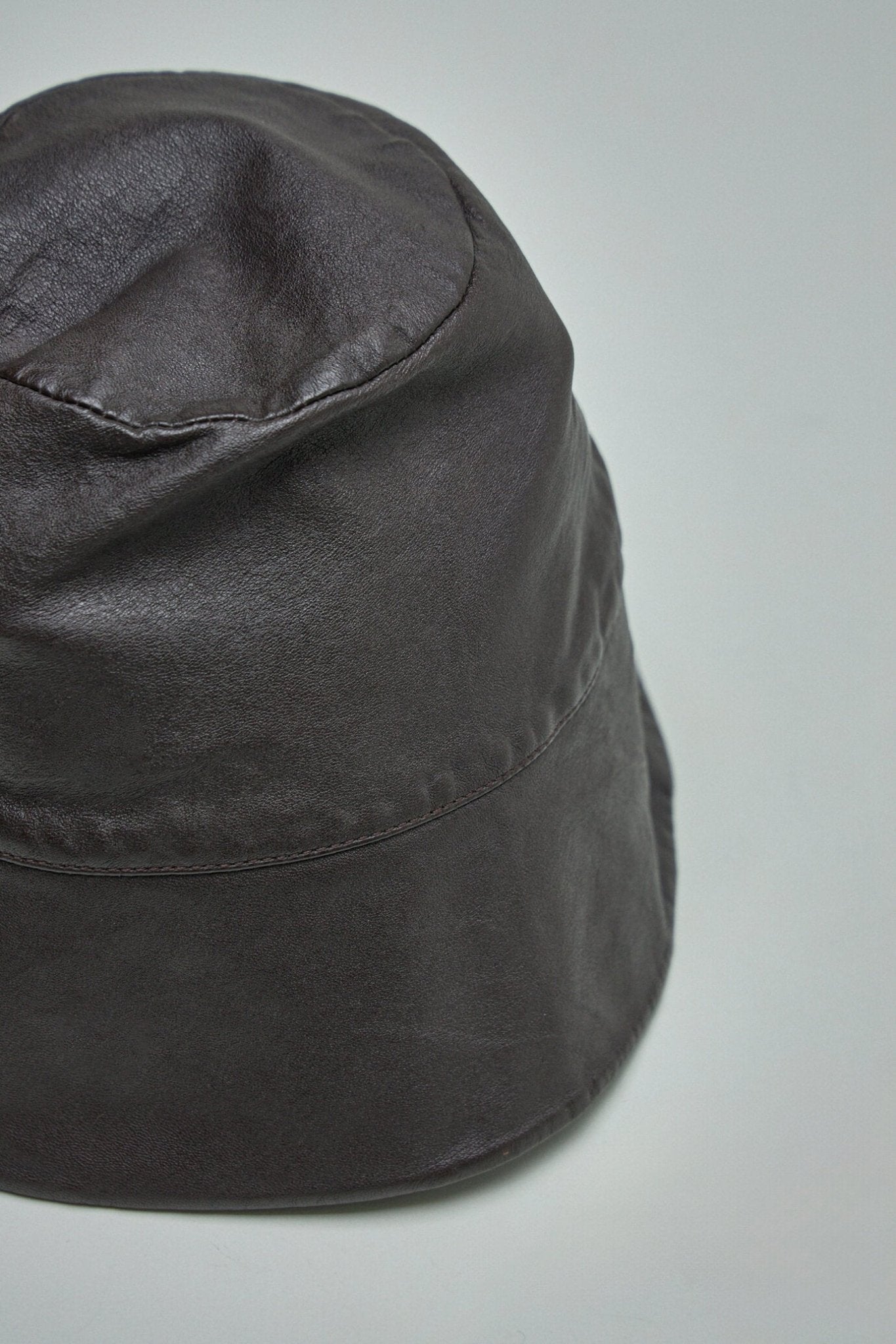 FREI - MUT - Selim Hat Ebano - LABELS