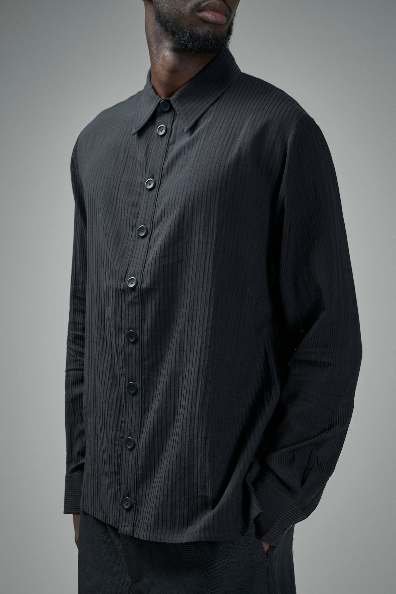 FREI - MUT - STRAIT Shirt - LABELS