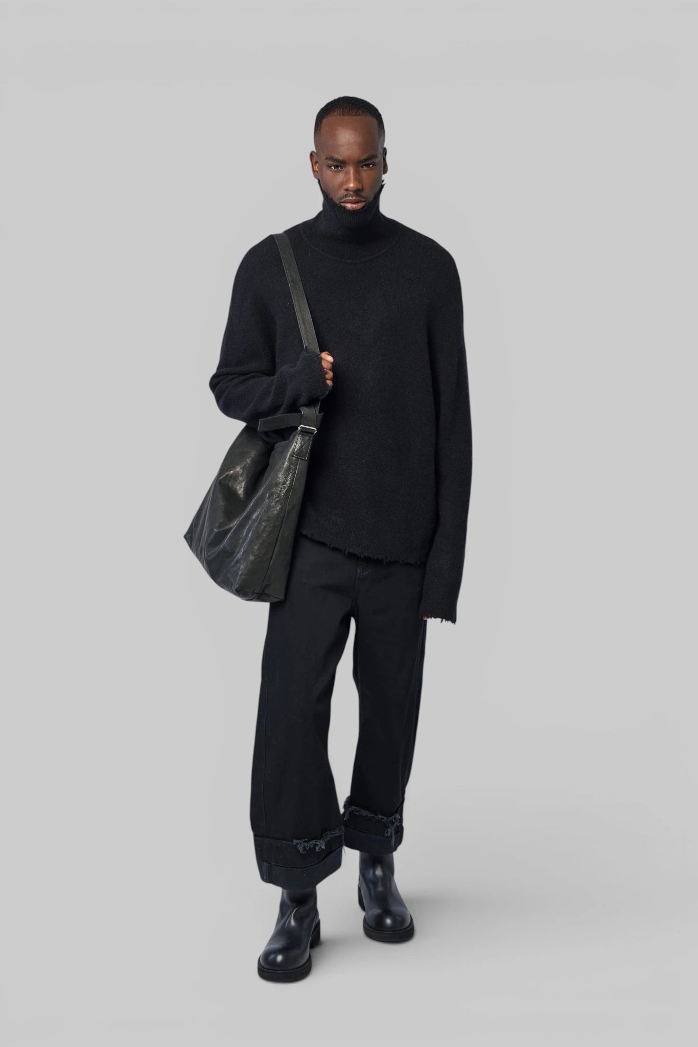 FREI-MUT - Turtle Neck, Boxy Fit In Lamawool - LABELS