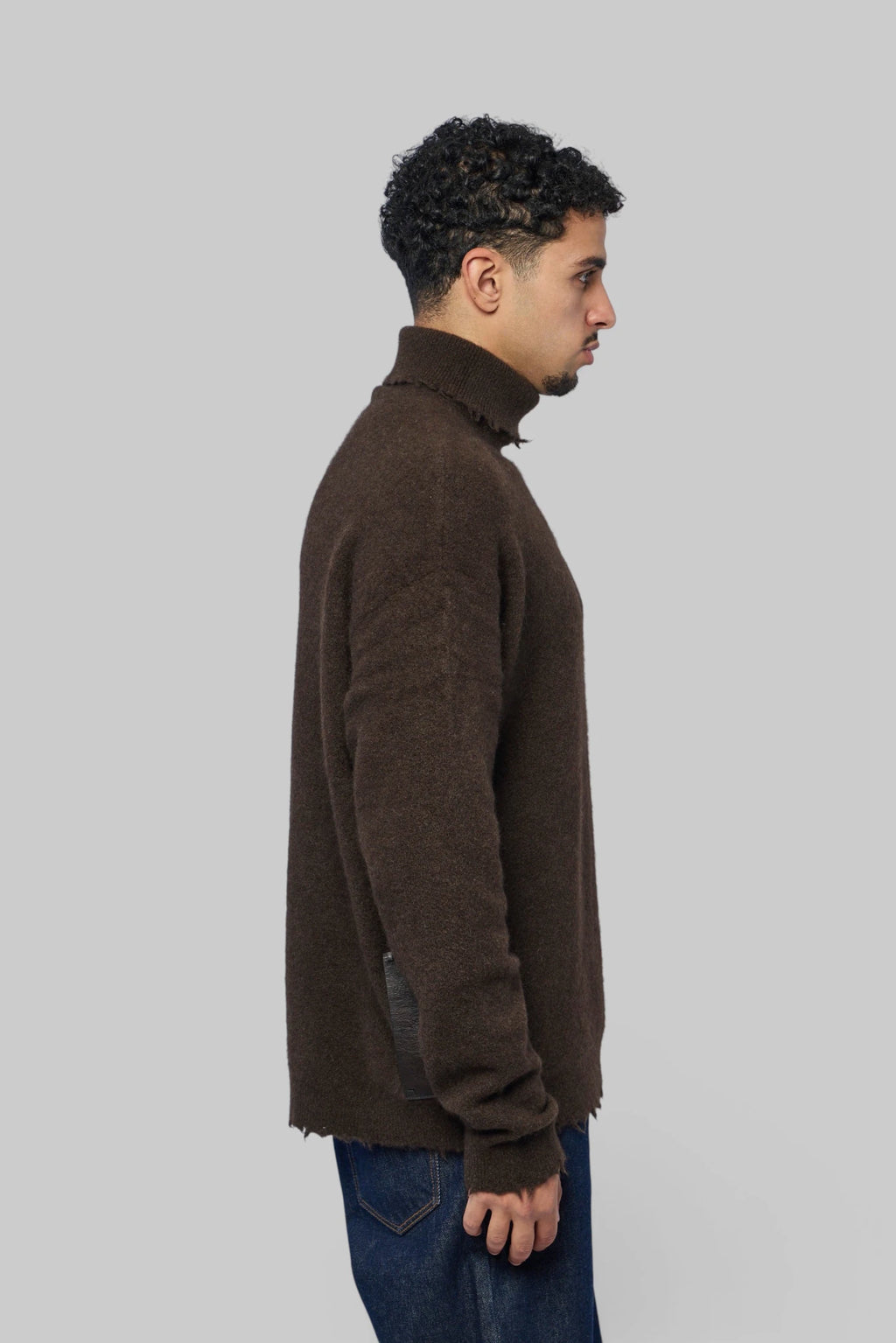 FREI-MUT - Turtle Neck Boxy fit in Yak - LABELS
