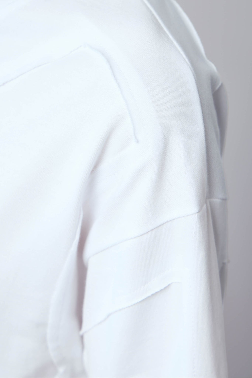 Frenken - Cut Out T-shirt - LABELS
