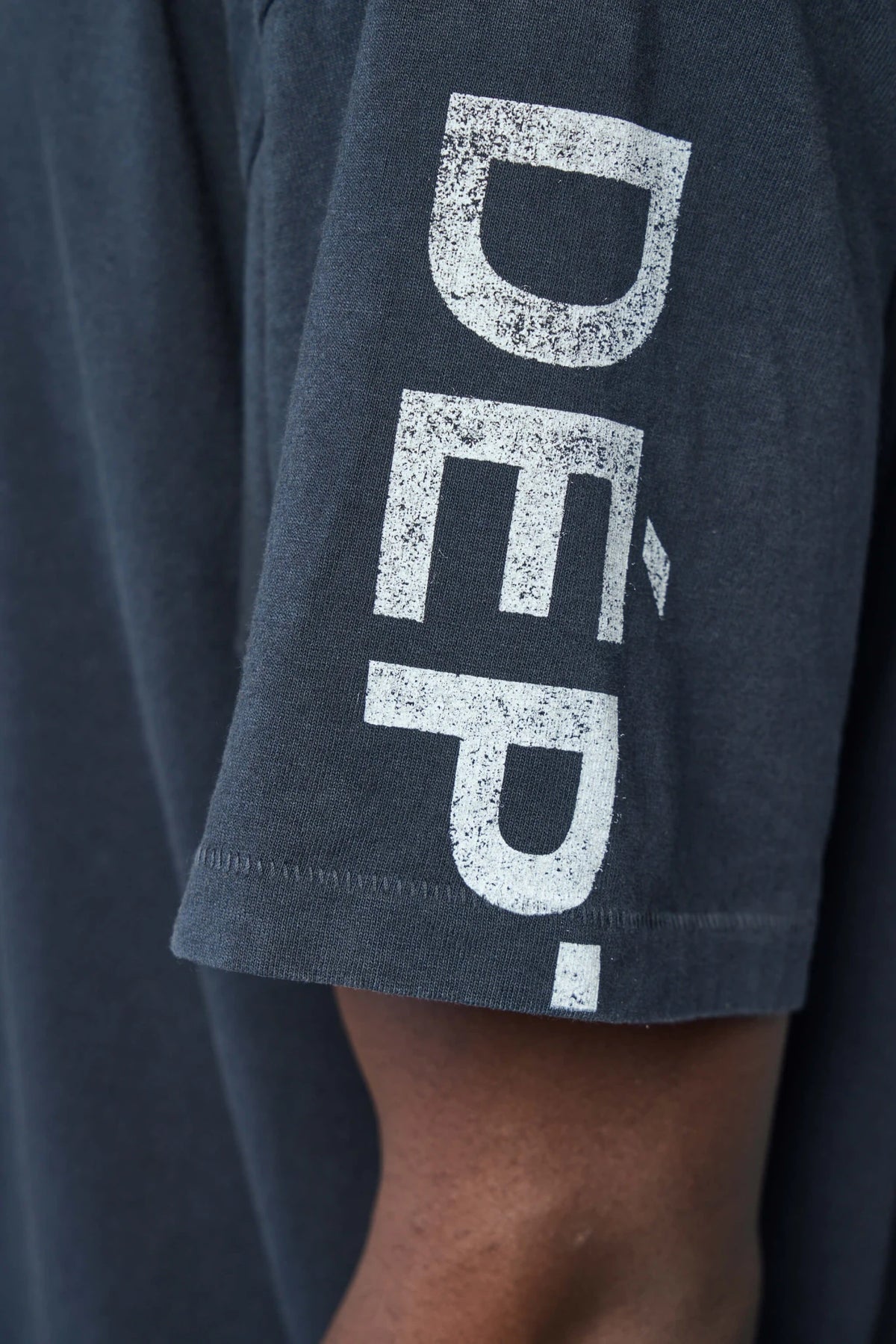 Close-up of Gallery Dept. French Collector Tee fabric texture, view 6